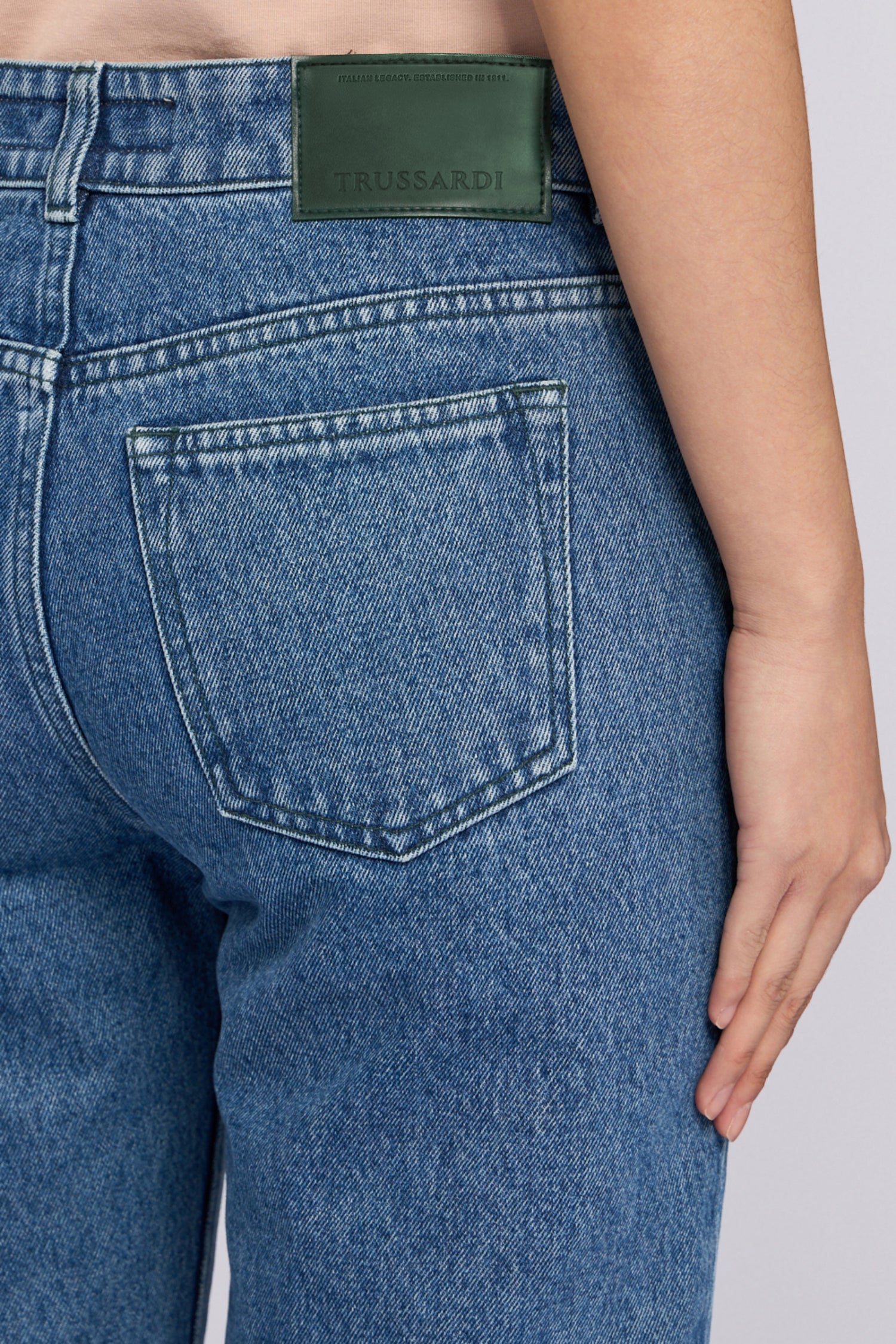 Jeans Straight 190 ESSENTIAL in denim stonewashed 3|97bcaadd62e3af9fa06c5129d4d55ff6ef70d6daa679e728fc79a539c34fad66