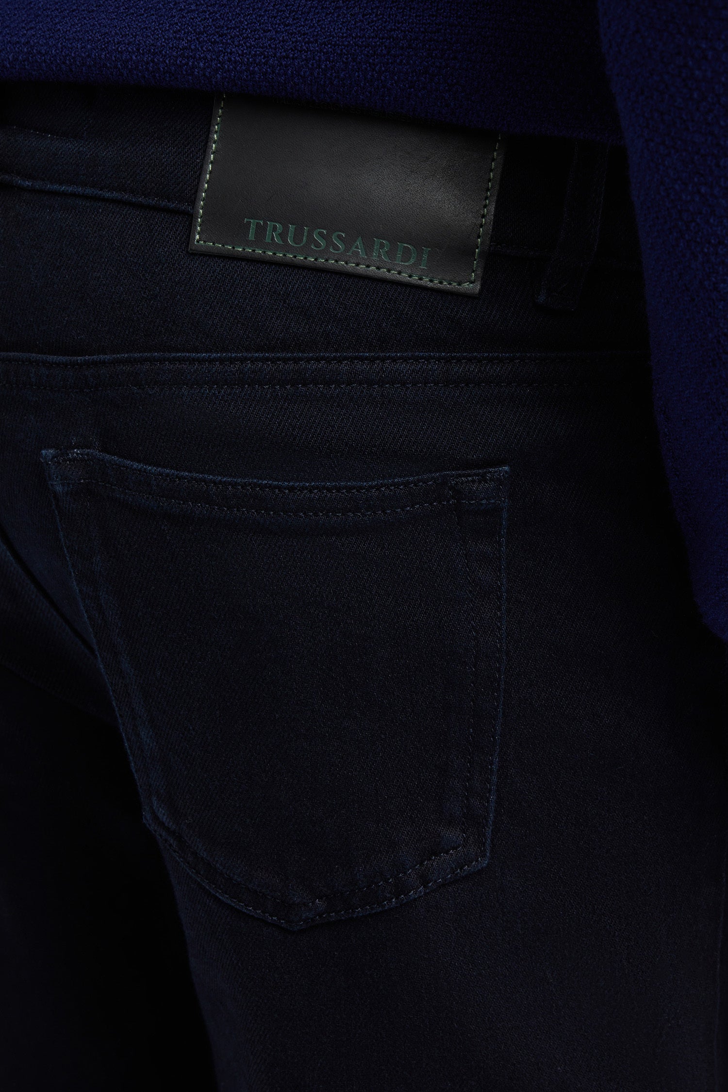 Jeans Straight 190 in denim 2|6bba9ab897f6b96cfe3583e607a159b54ff6ed3f3f1d94d75f4d2c18630d186d