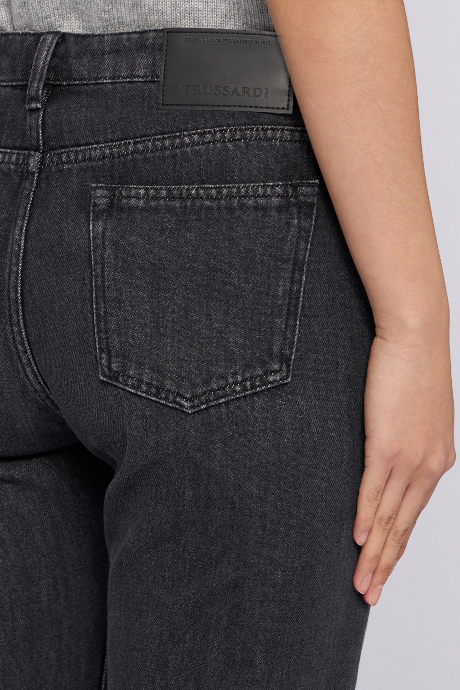 Jeans Straight 190 ESSENTIAL in denim stonewashed 3|3aadbbbd91fabe09ec82ed476857f8850216e8fe72bc5df1bb9a8da3f7e323b8