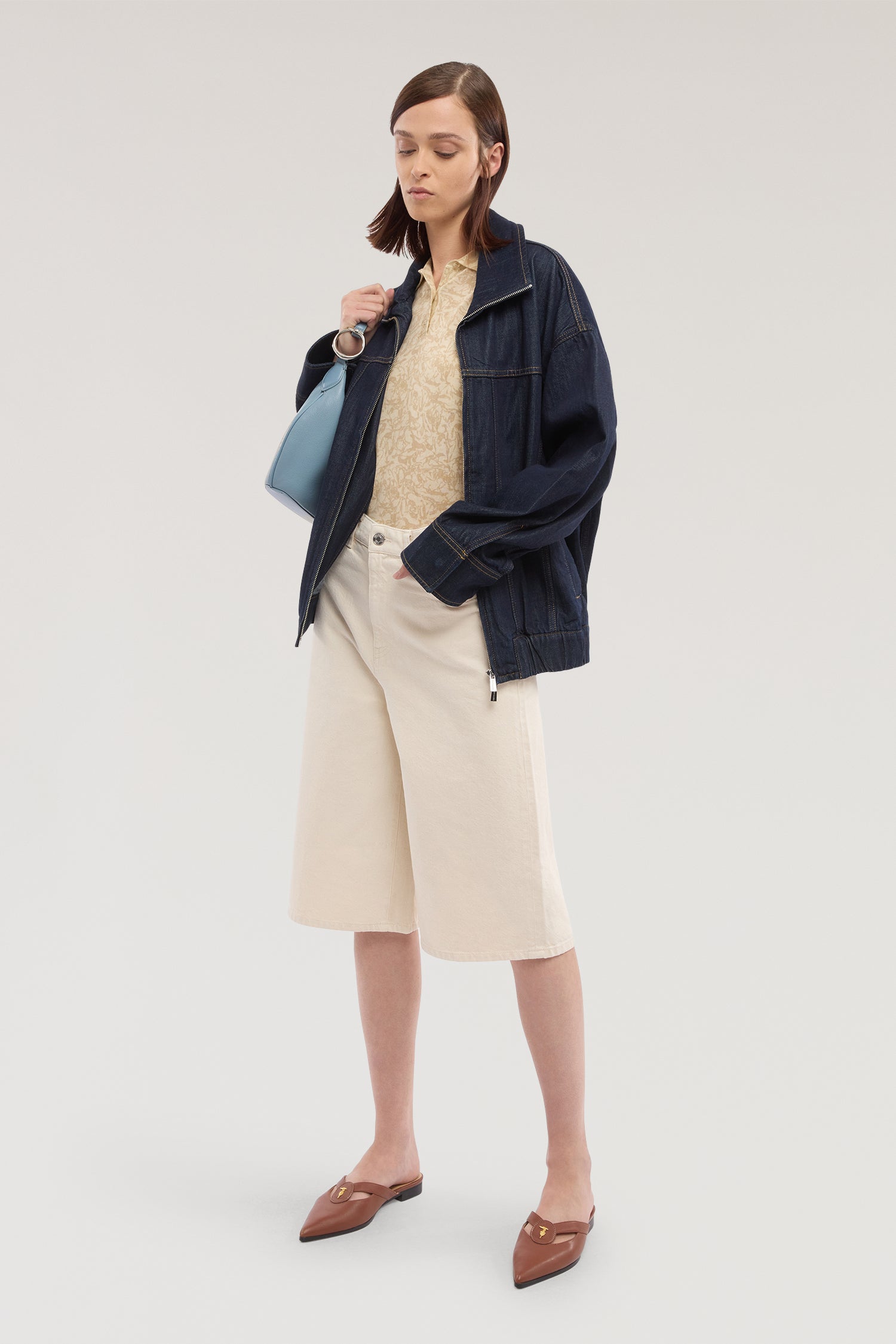 Bermuda ampi in bull 4|00dbd095da62962bd5ca13c236b324ed553e89eec521c3bbe11d2b2df00d25f2