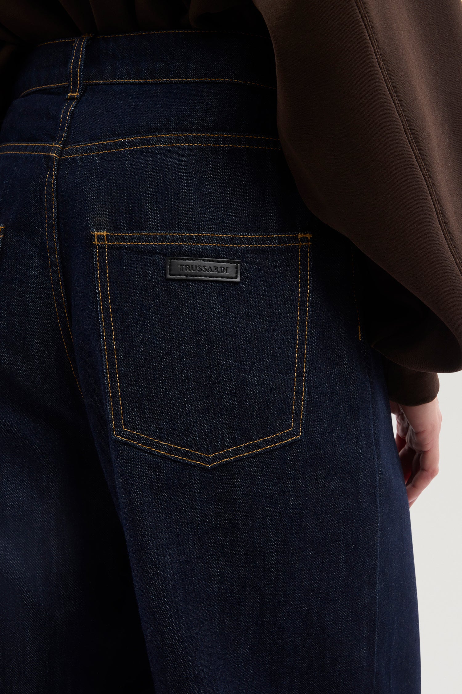 Wide – Jeans in Denim Leggero 3|d657822af11c240f76471cf5917a835481508575b29ee853ea91c8f42a674af9