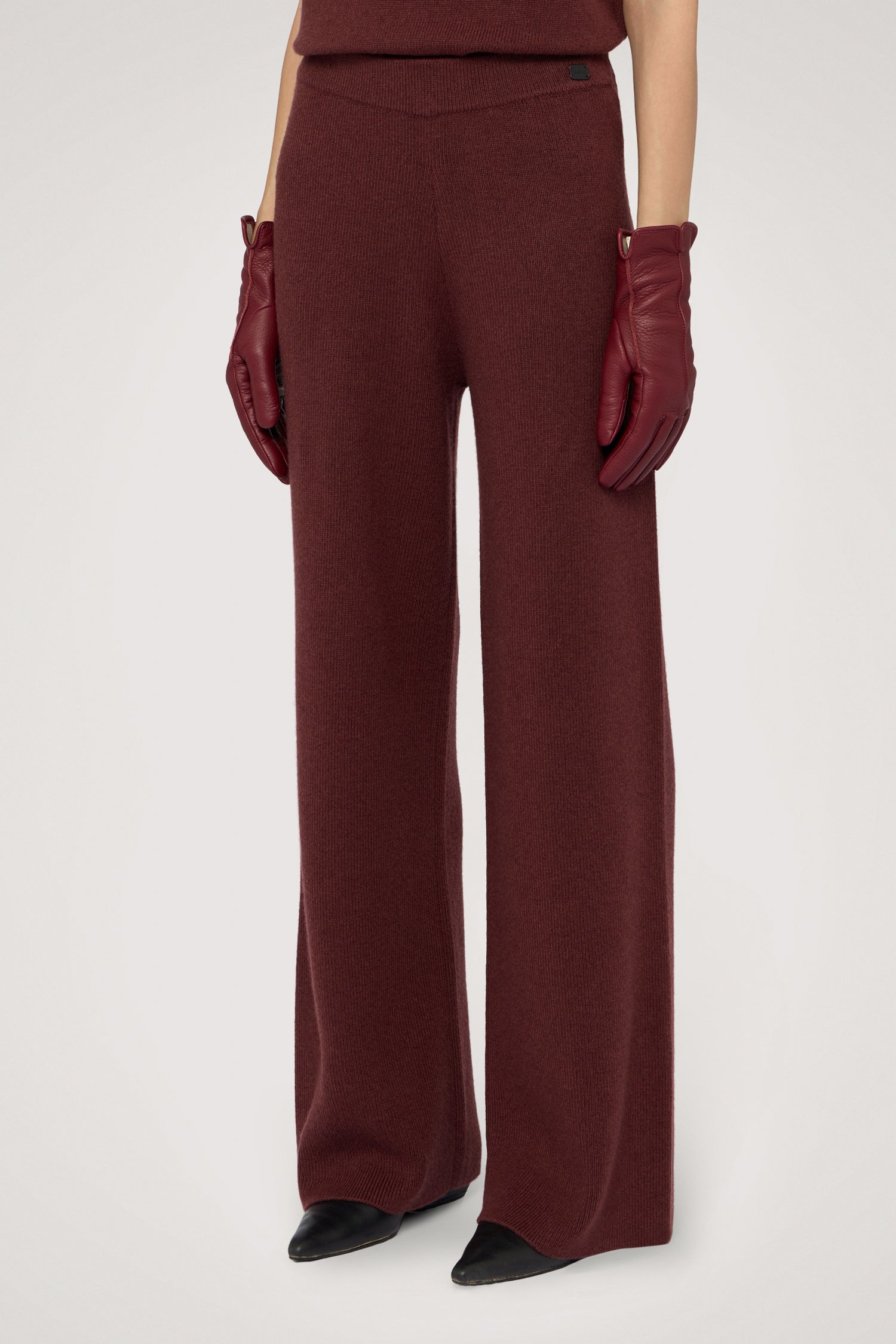 Pantalone palazzo in misto lana 1|c35a4a72d4b8a64707f37ea24ea42a1a9c5ffd70348024d8ee15f856ae095d8a