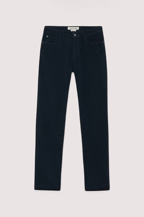 Slim fit