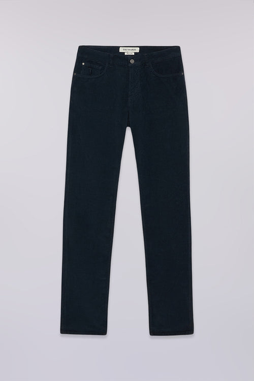 Slim fit