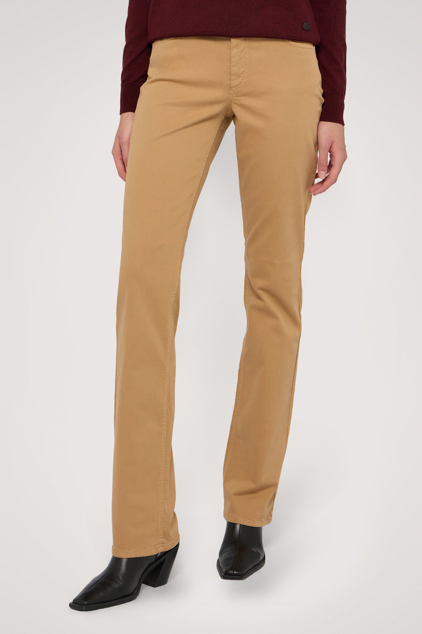 5 tasche 130 slim fit in gabardina stretch 1|ab79afa3ba6e13413f350c0272feaf652c61213c76a4524f3ef81f6ed6378499