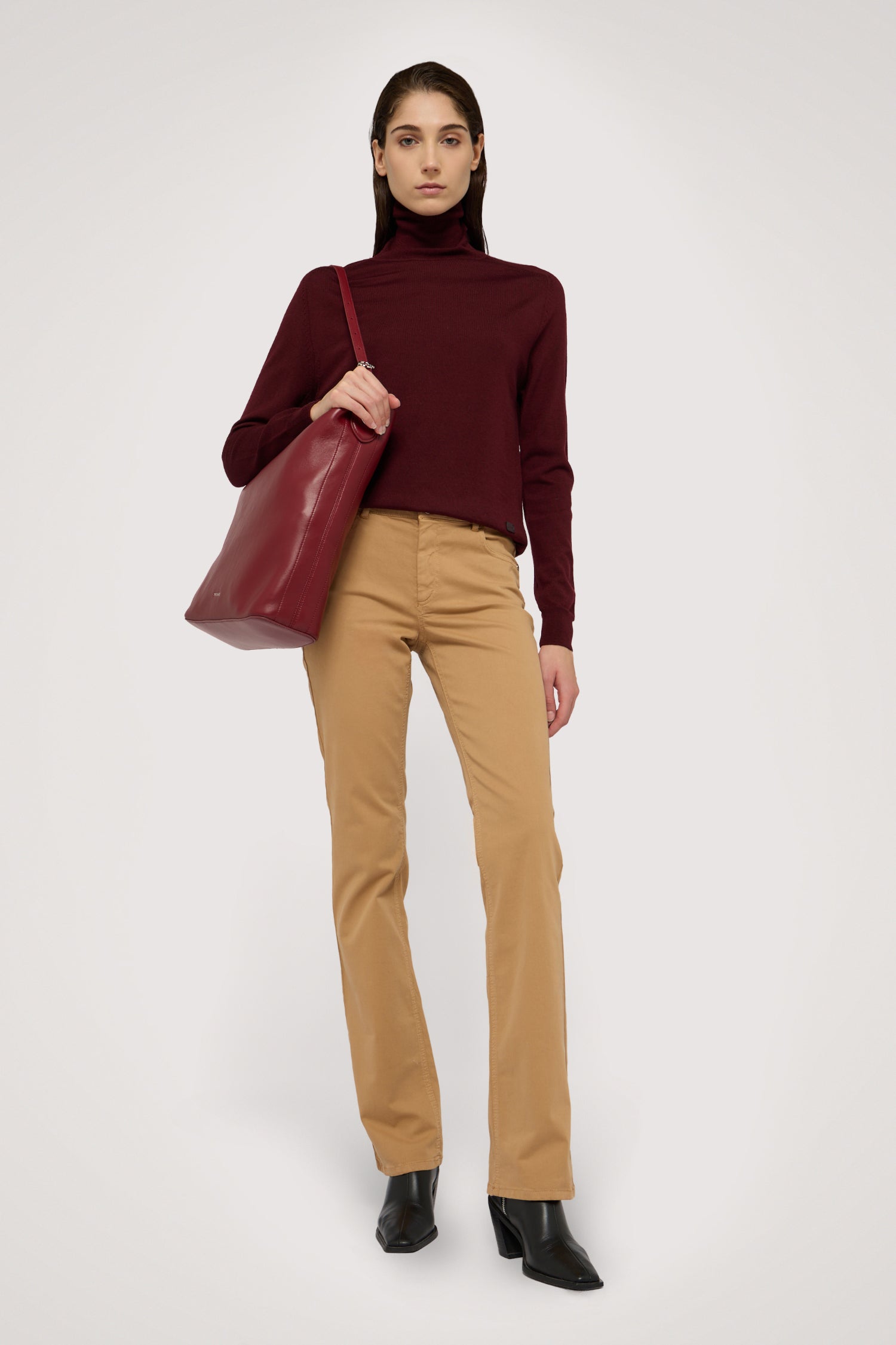 5 tasche 130 slim fit in gabardina stretch 4|0e58ac73b57ec144f519437f53ee57b3cd6681c4d695789575b05d106b8abbaf