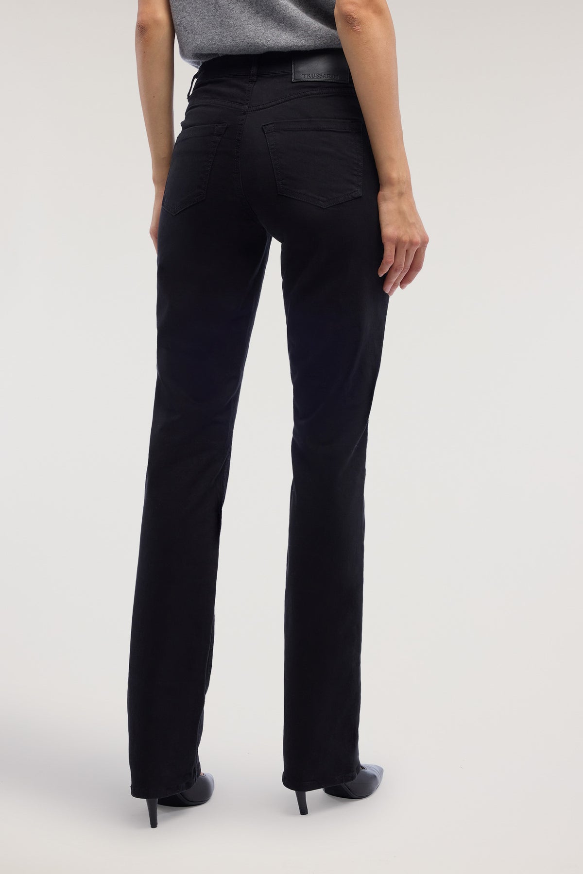 5 tasche 130 slim fit in gabardina stretch 9|ca52a2f2bebbb7707b9b9d443021f96477f333d9fdfed7c89d26544931e9d82c