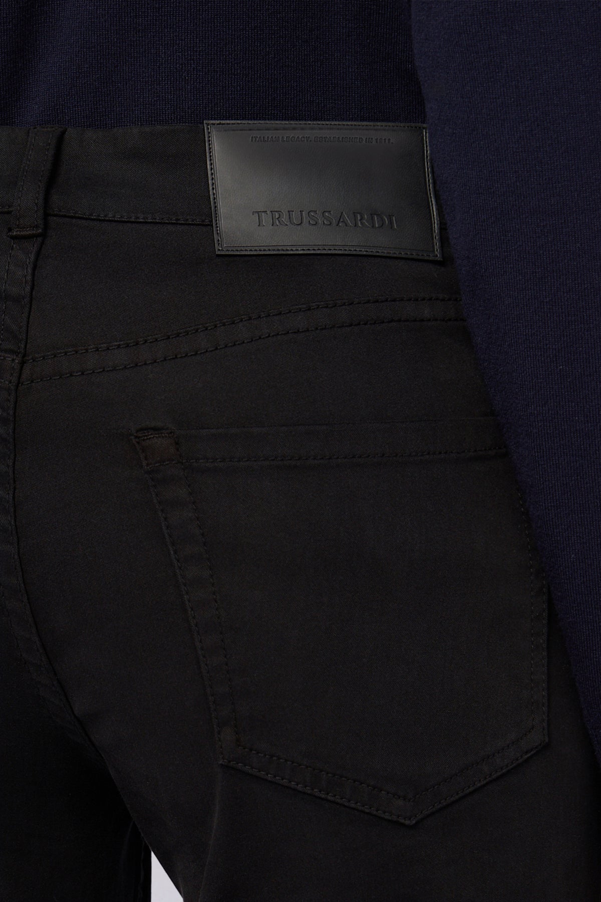 130 Slim - Pantalone 5 tasche in gabardina stretch 5|5f96cd93f5e08cb50df54bb8dc47983a8ee96bfcd1894b2597fb444cb342c06e