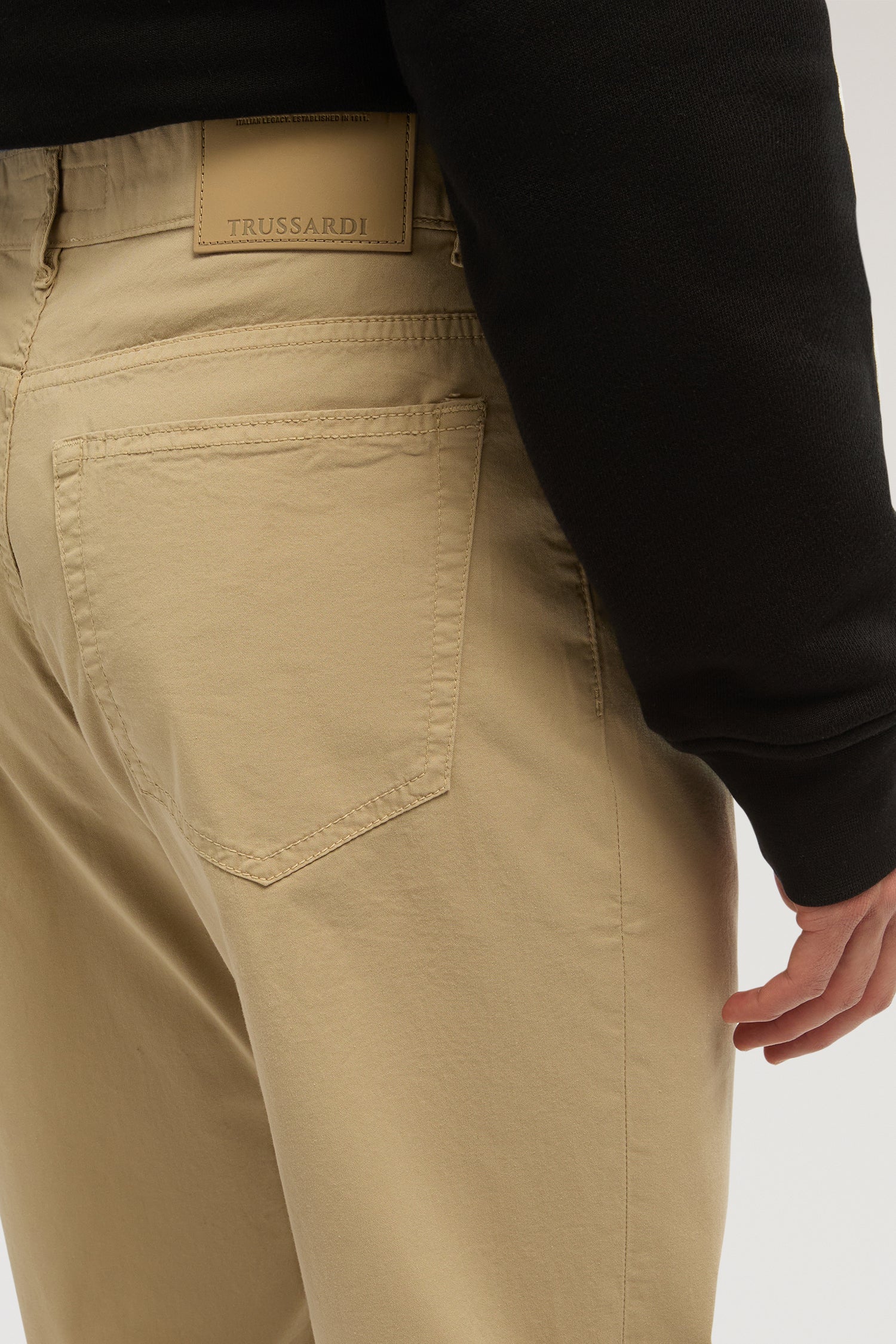 5 tasche Regular 380 ICON in drill leggero 4|f9ec9efaa293bf8854f1a0f4e233b01fafacb7b61c767f4acfe6c9c03de041e6