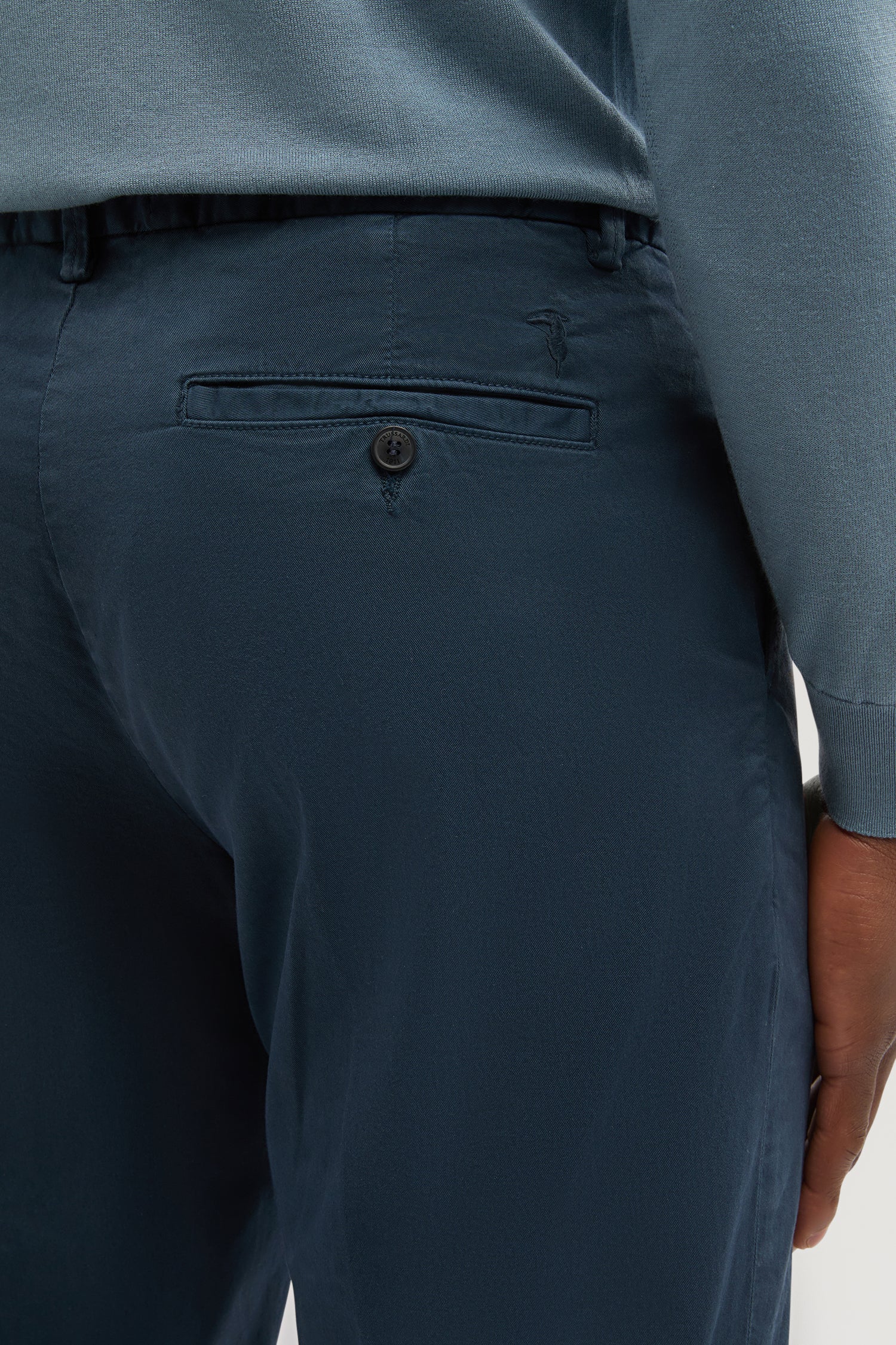 Chino Aviator 301 slim fit in gabardina 3|7c9e5052277b62ecac67a36ff3f69c72b8abccd90ba72644d0f4a185d56d5f9c