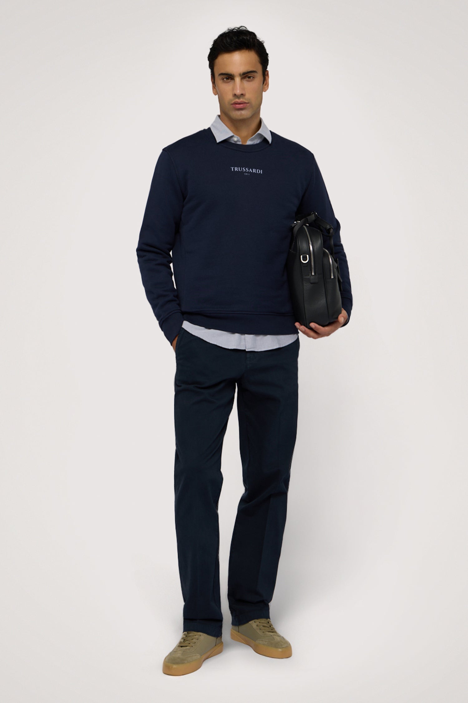 Chino regular 302 in gabardina stretch 4|5090399a3cf2bb555ca5ff7c5a7e26ee16a159a3b35ec899e23a809753a25d65