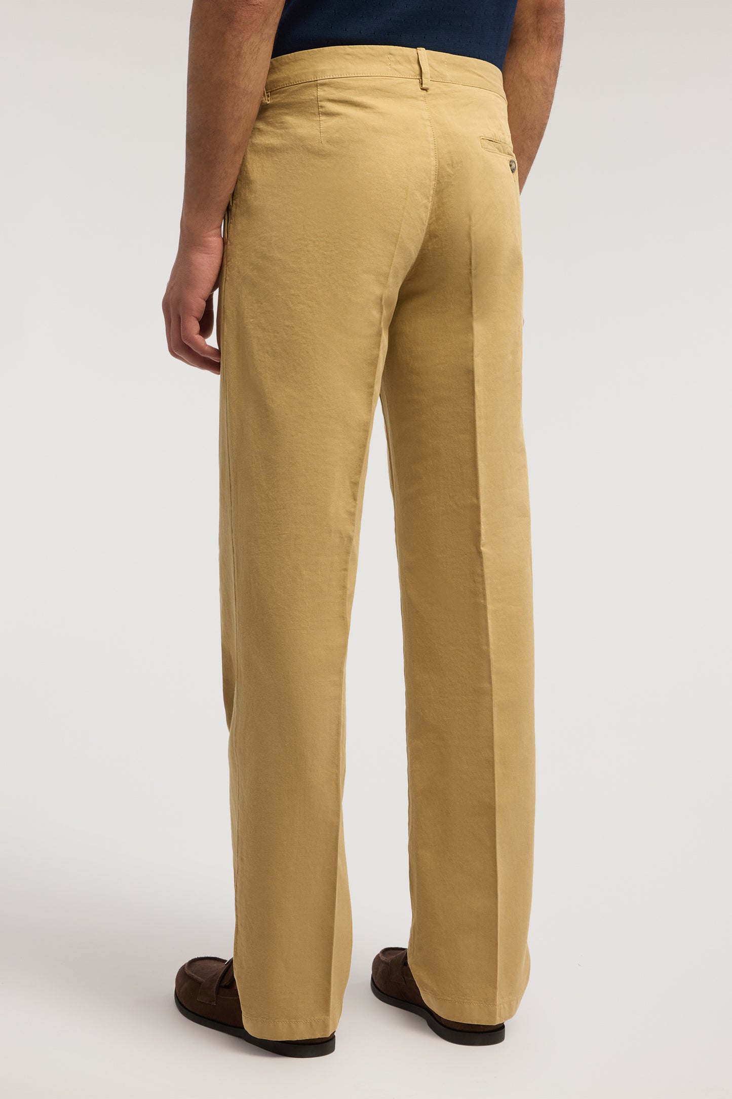 Chino Regular 302 in lino 2|8dc728ddae00a6ae09da392c87b5d770196f99713cd70a42c0b4f153d5a839e1