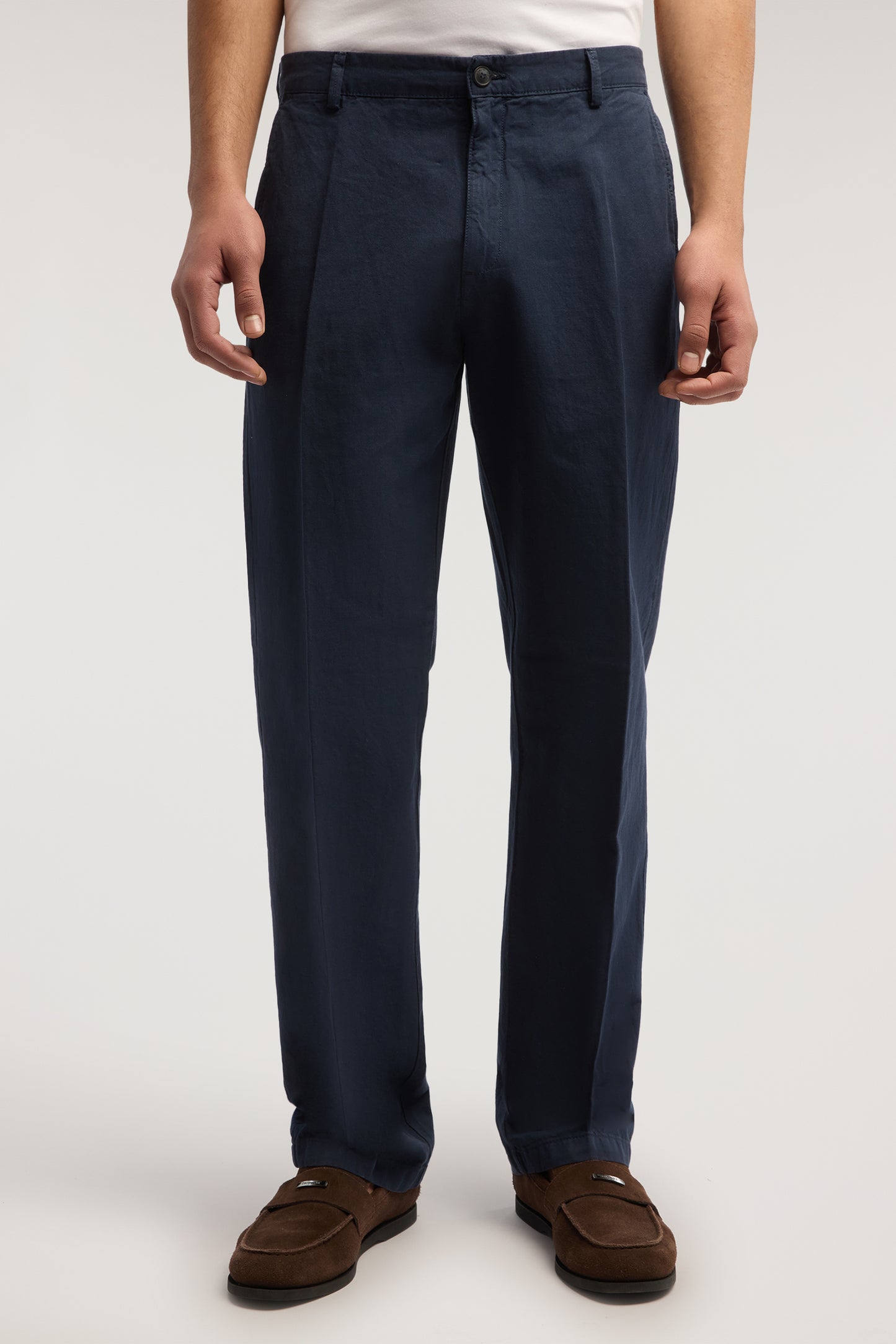 Chino Regular 302 in lino 1|f056a282bc8923259c5642bf6f09c716ab2fec5fac02e6a671bb02d864a071b5