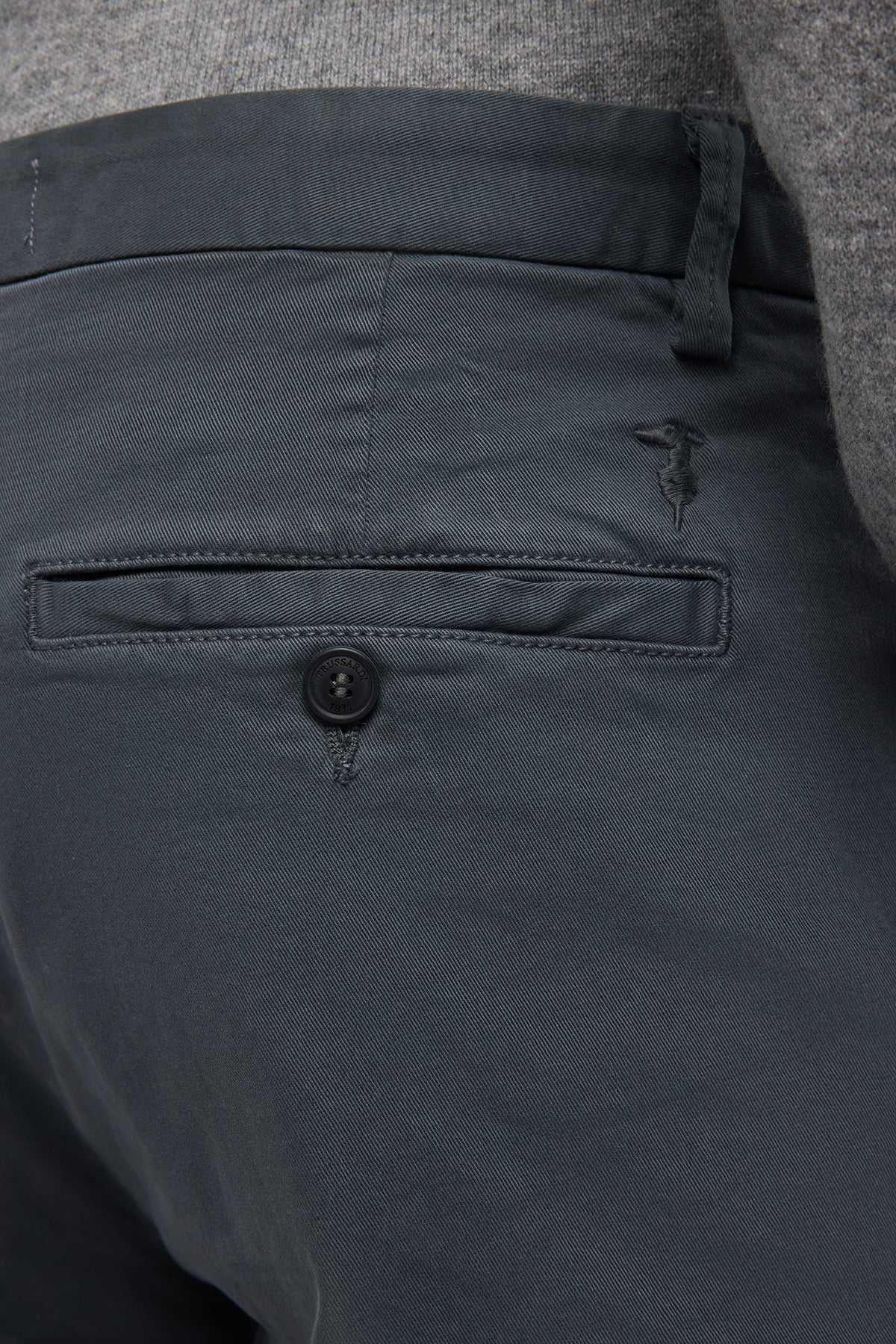Pantaloni 301 Chino Aviator slim fit in gabardina stretch 3|90769c75c91286ca632df183715046d0964532da7a457e81cd0e029af961e918