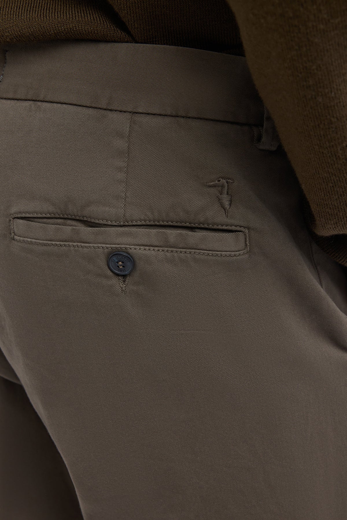 Pantaloni 301 Chino Aviator slim fit in gabardina stretch 4|cc5e5ad8c9b68128b36b61d28fd5f27c6b88b84803997c297ae012e8926e0fa0