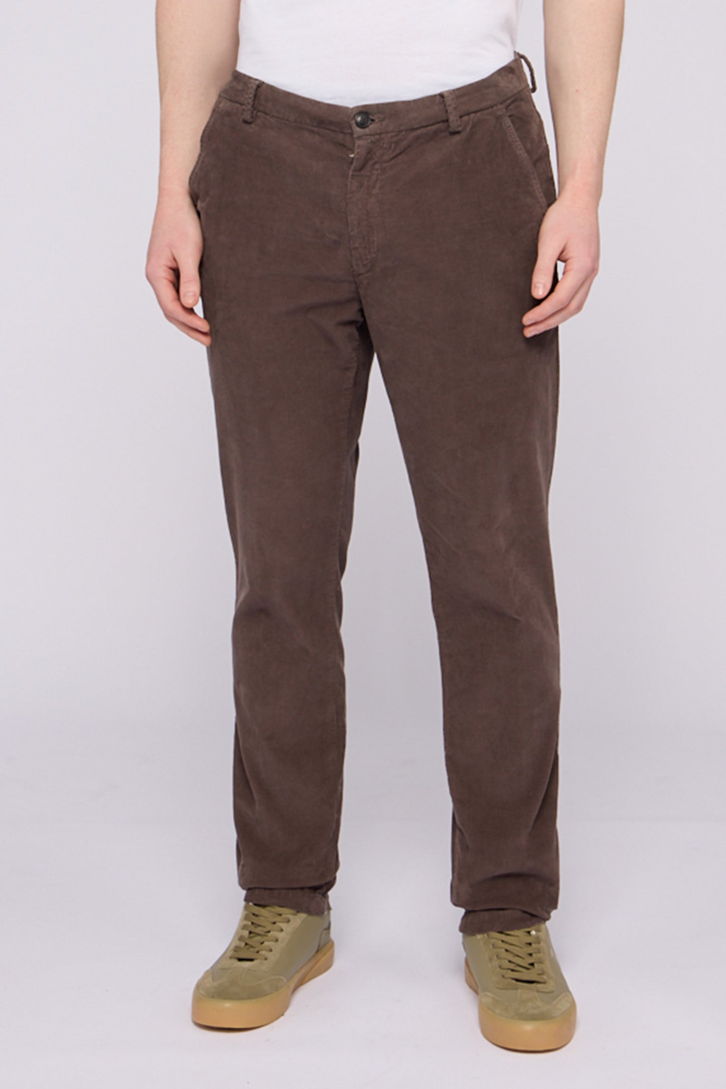 Pantaloni Chino Aviator 301 slim fit in corduroy 1|9c9c0594c4cd7a3f79ce6600ea0b2ffc2d0584e311d5ab8b8b4bc71733cf5157
