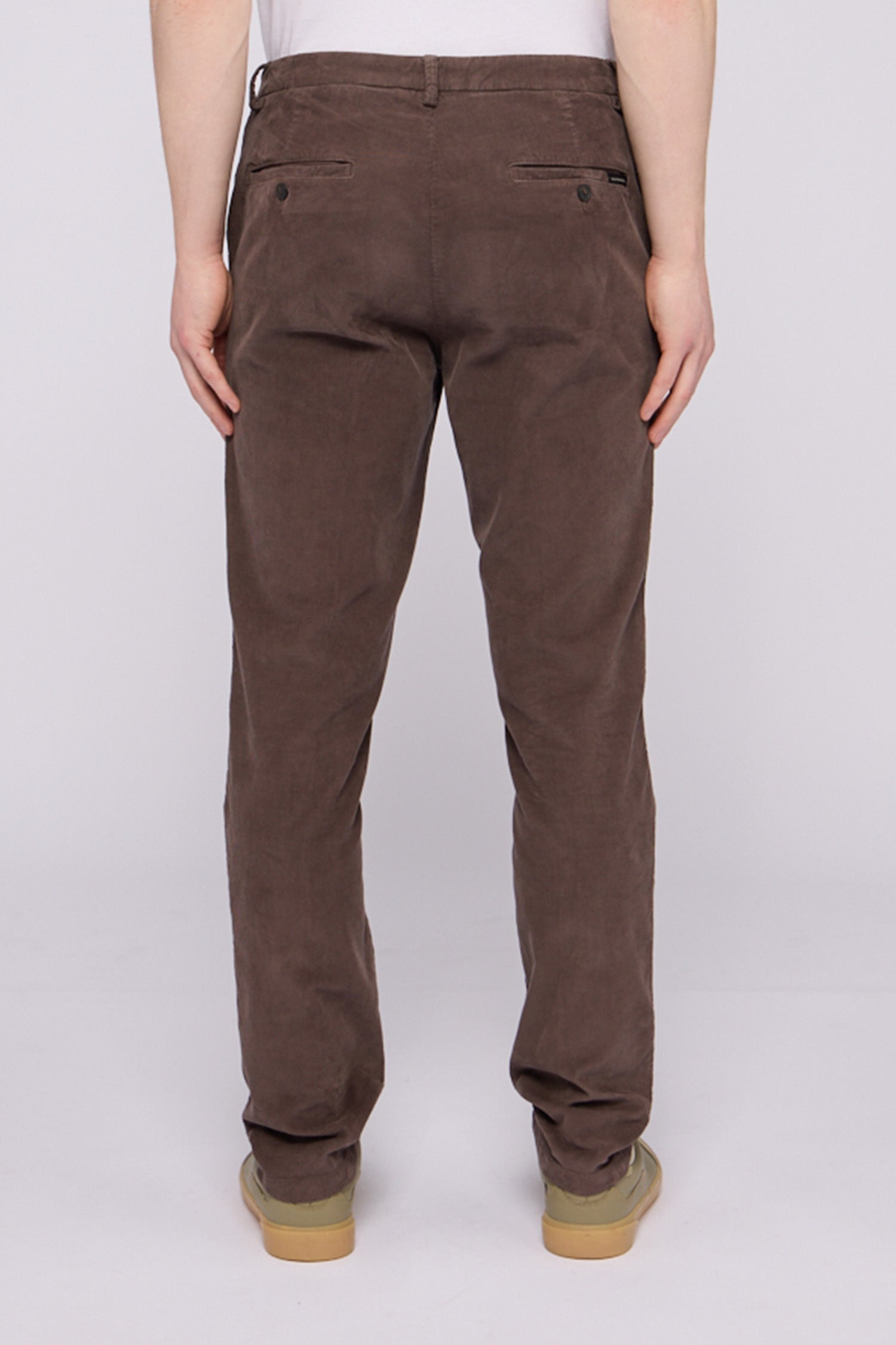 Pantaloni Chino Aviator 301 slim fit in corduroy 2|aa1028e0c7134faea8fadd2e9f464b57831d9050daa3de0547415e02fa9957cf