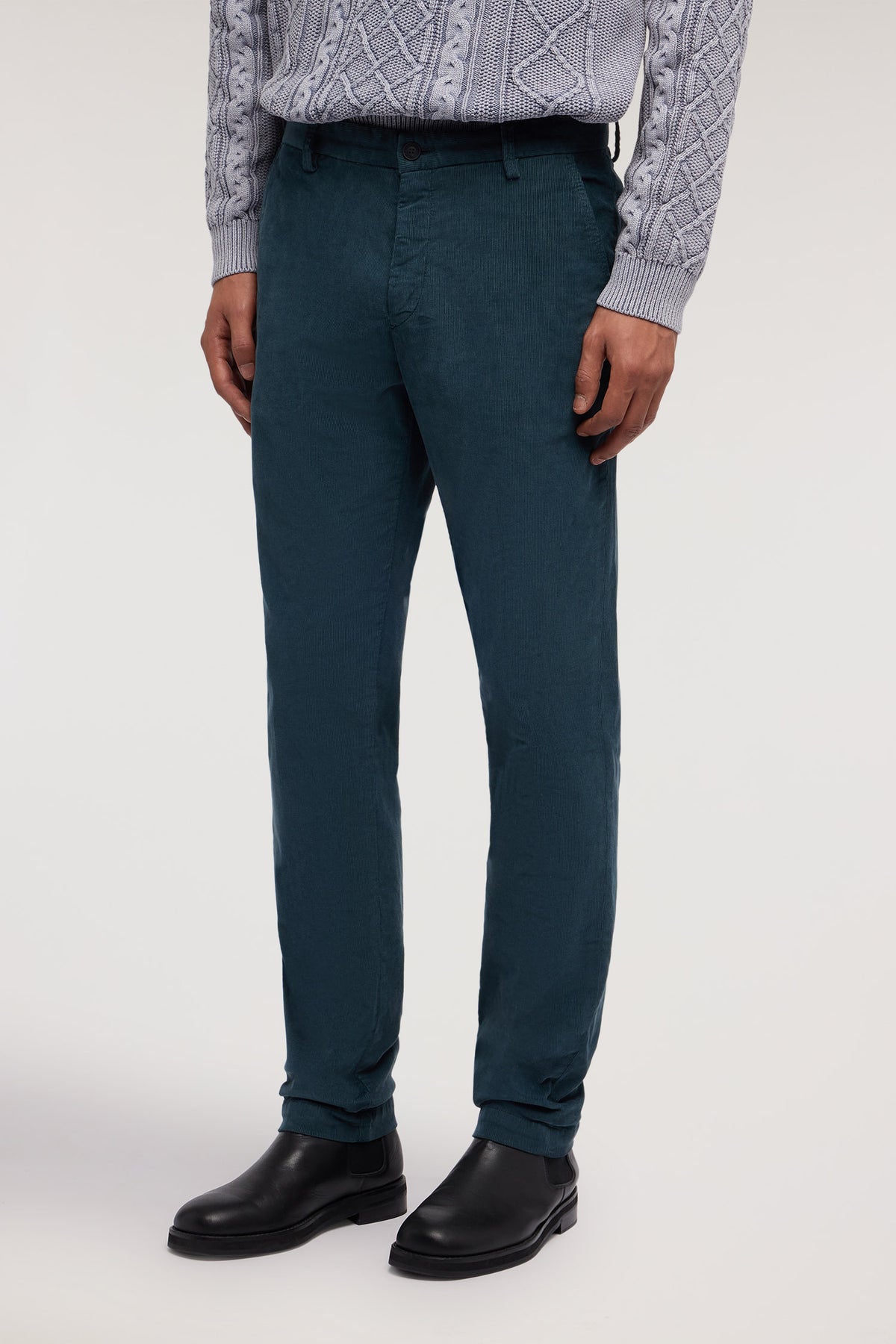 Pantaloni Chino Aviator 301 slim fit in corduroy 1|7859d8837707c3378cb0e37f8f0f0a31ddcae0b19cc419aa2d400c8ab5031624