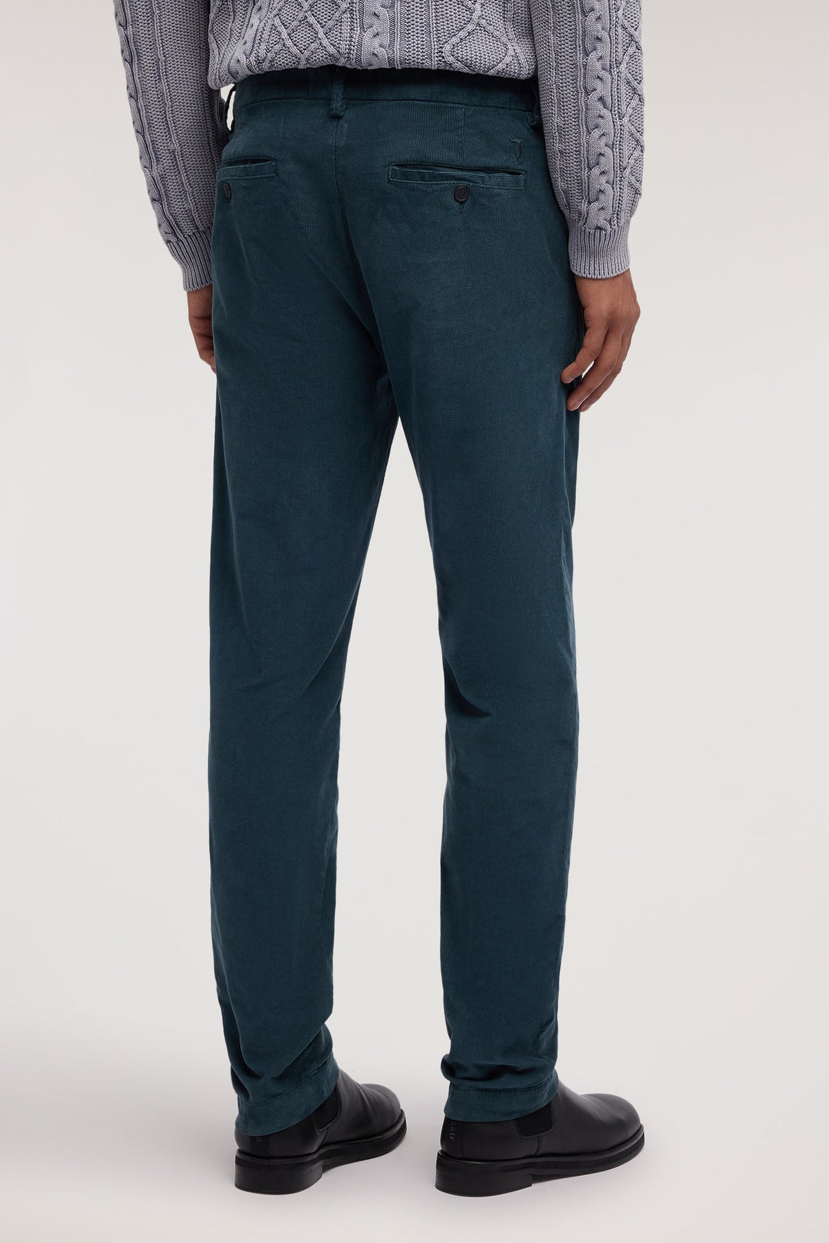 Pantaloni Chino Aviator 301 slim fit in corduroy 4|976d4a12ca1563ea01639abf1e3532d547e9d45712f3eb5b7f2b978f20cf628a