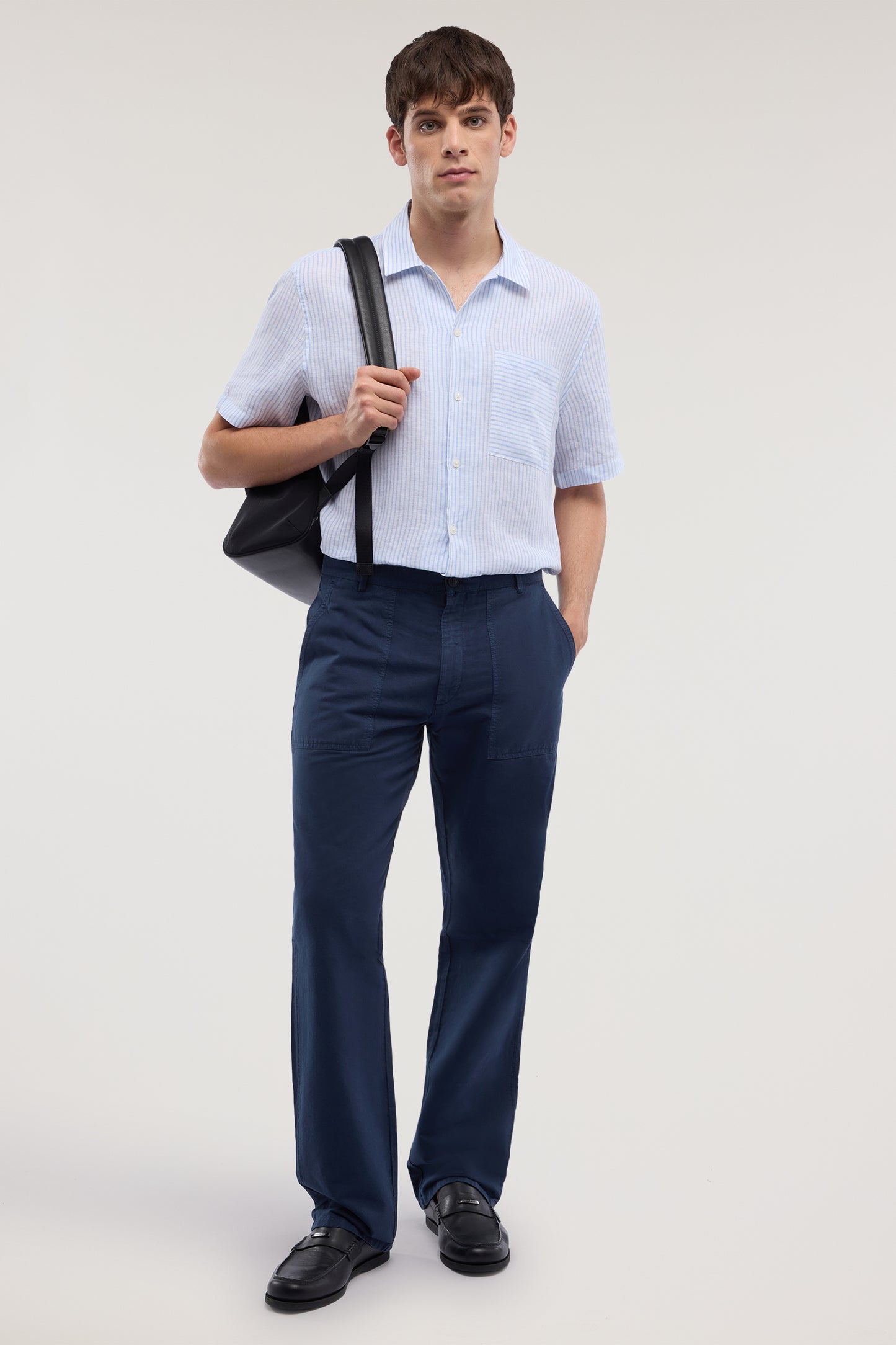 Pantaloni fatigue in misto lino 4|40d9c280fc2aa10e2116464d4a981f18fbb2e40b7ac9831e1b3c0ea88df61e21