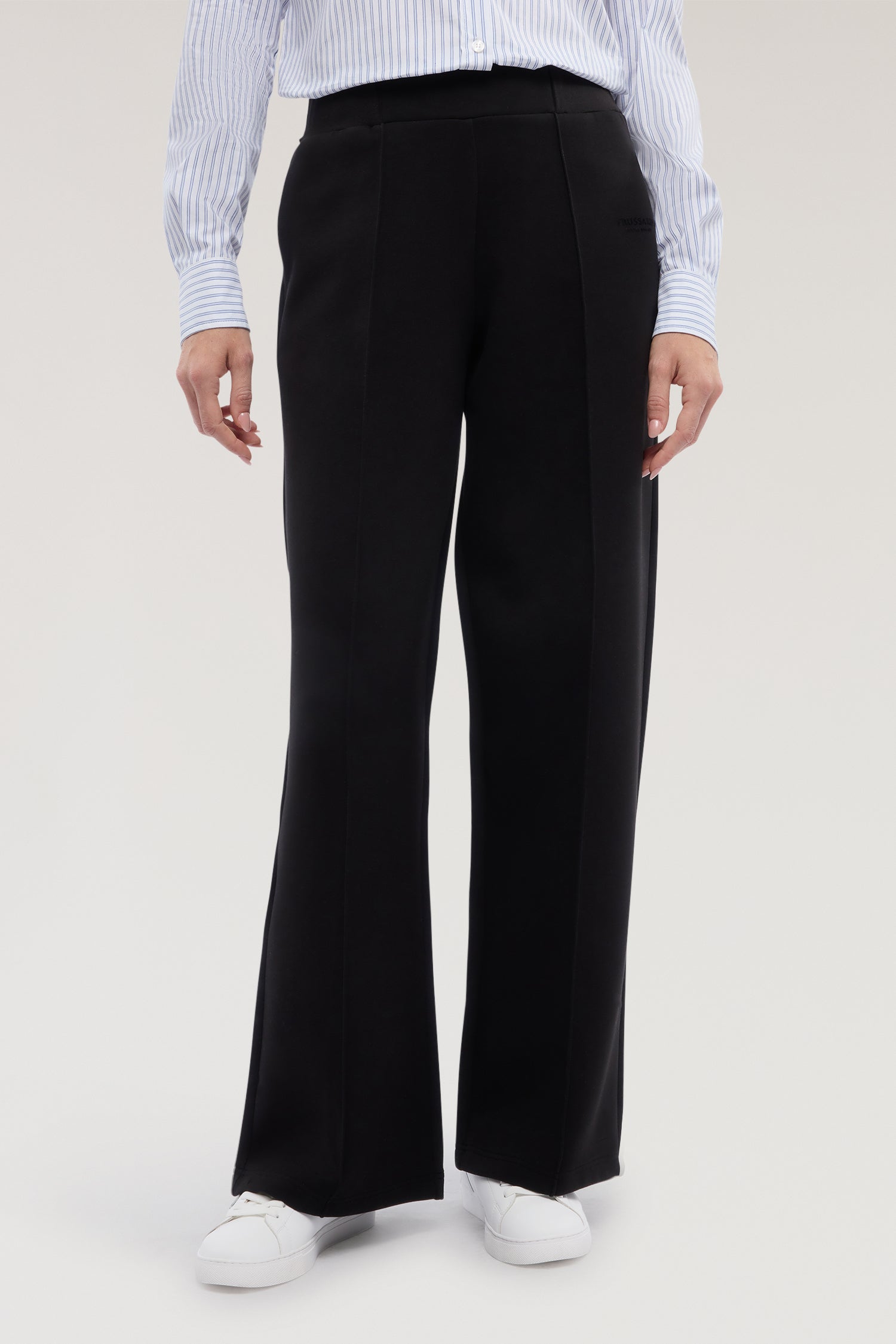 Pantaloni ampi in scuba 2|761d6849b1a5a9c4bad116eff6085e0ade2f13551a65c3575bdf29013a9f1372