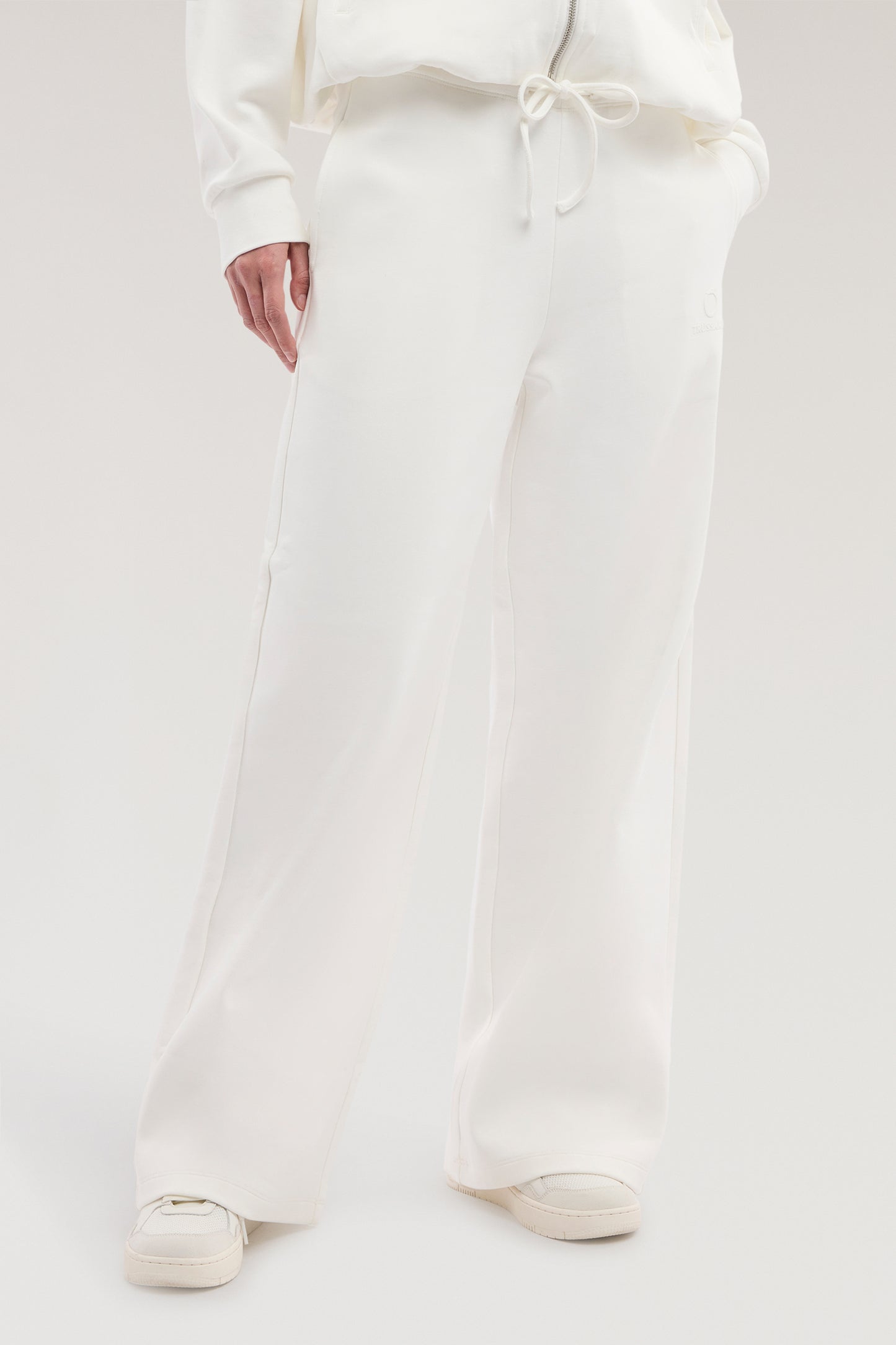 Pantaloni ampi in jersey diagonale 1|b1010246e2beabe884fb7ac4676d6d9b85eb2cd52aafa32a25a136f50d589dab