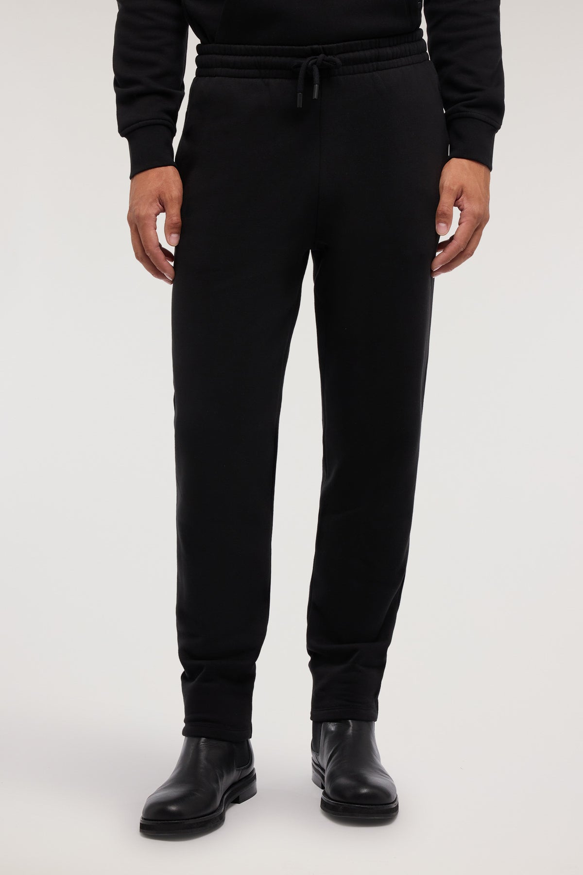 Pantaloni jogging in felpa garzata 3|45e797a374cb33376855cf76db982df60ce497092efc421557c31fd8c0c38c20