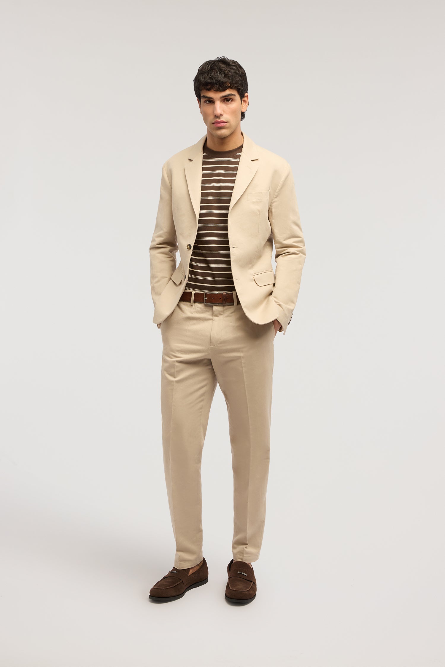 Blazer monopetto in lino e cotone 4|98fd099d739c56a926487e7a9b0ff439fa2479c2ae4b3983a392e2b0b168707e