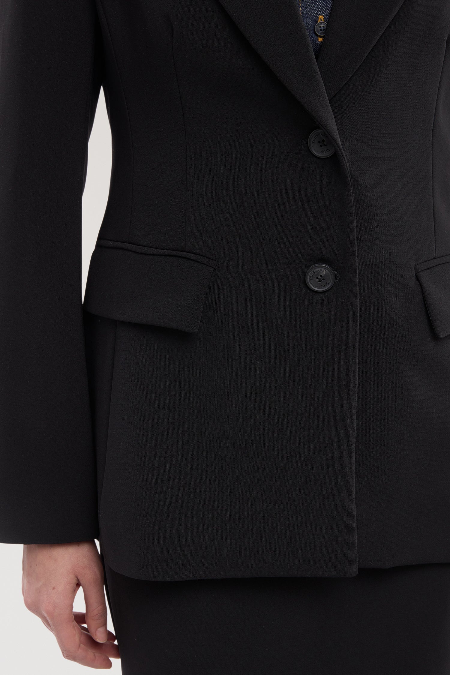 Blazer in cady 1|96cde809341c37c4649c5d7117a99255feb2c7c8d9daca557b22abd38d9ff387