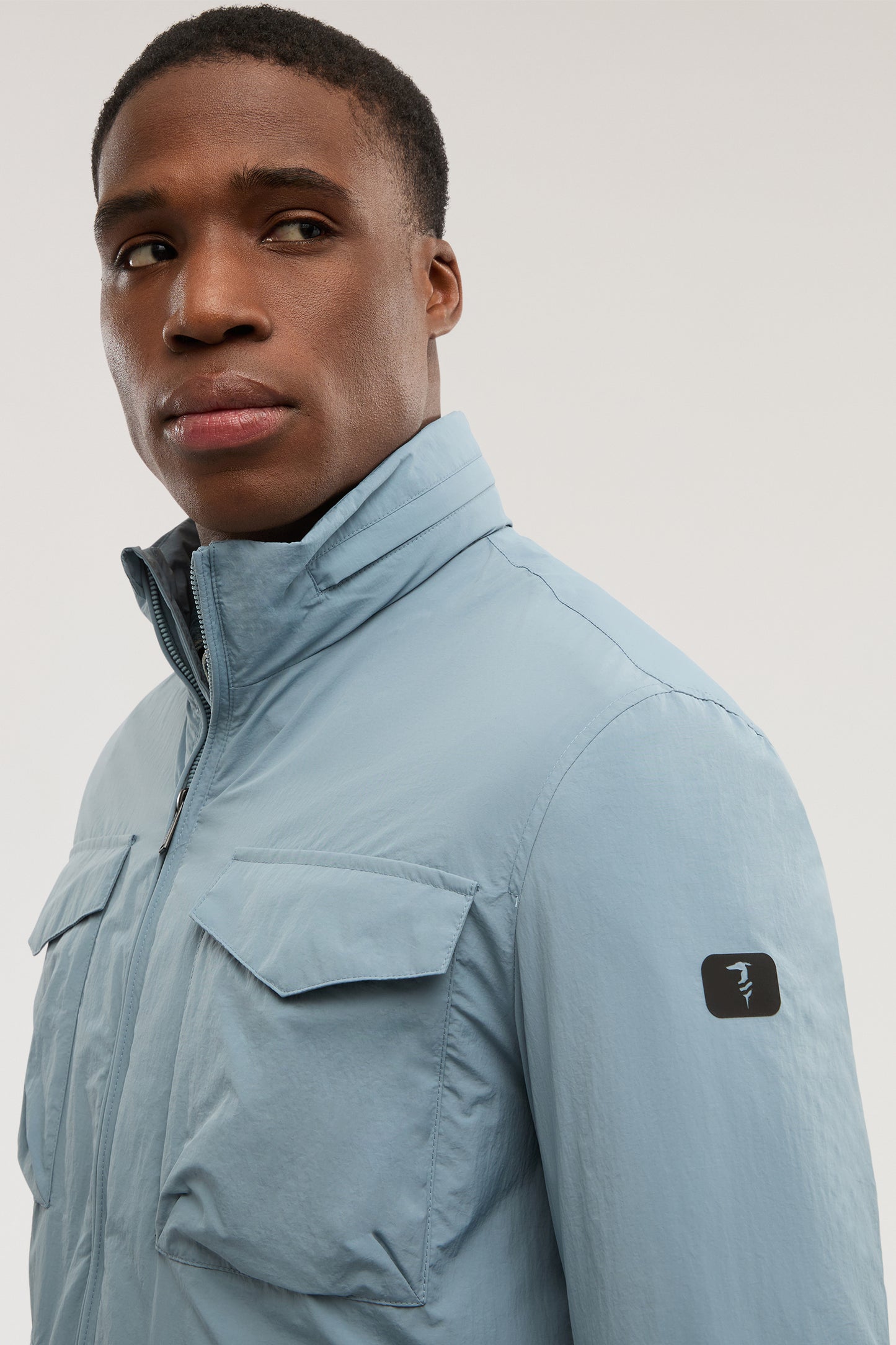 Field jacket in nylon crinkle 3|1642840fe0efb71a860550e2a248c3bebb1bebb4171ca9b8a3b4388e1920c55b