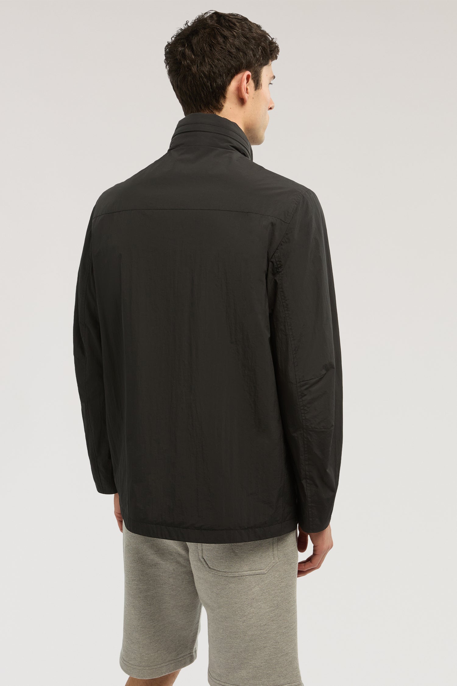 Field jacket in nylon crinkle 2|c81e7f2ccb07e441b2788728971330b8ba4eda4808489e762b9274d4b623a1ed