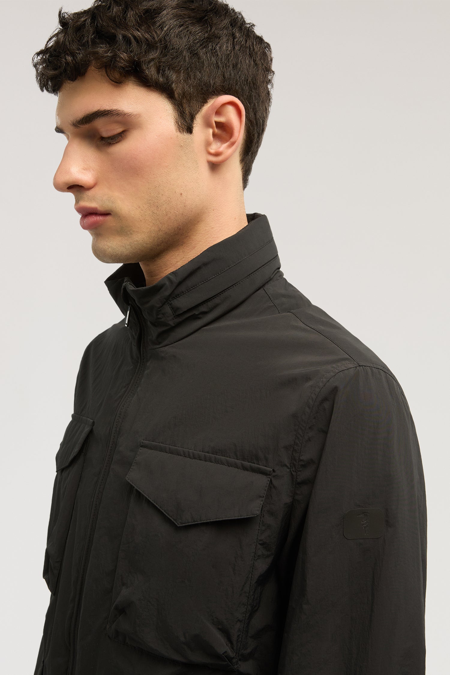 Field jacket in nylon crinkle 1|7f08759a92b0038db22a89987c6c4429d0a2792db39ae9cd02b26a700ef95bd8