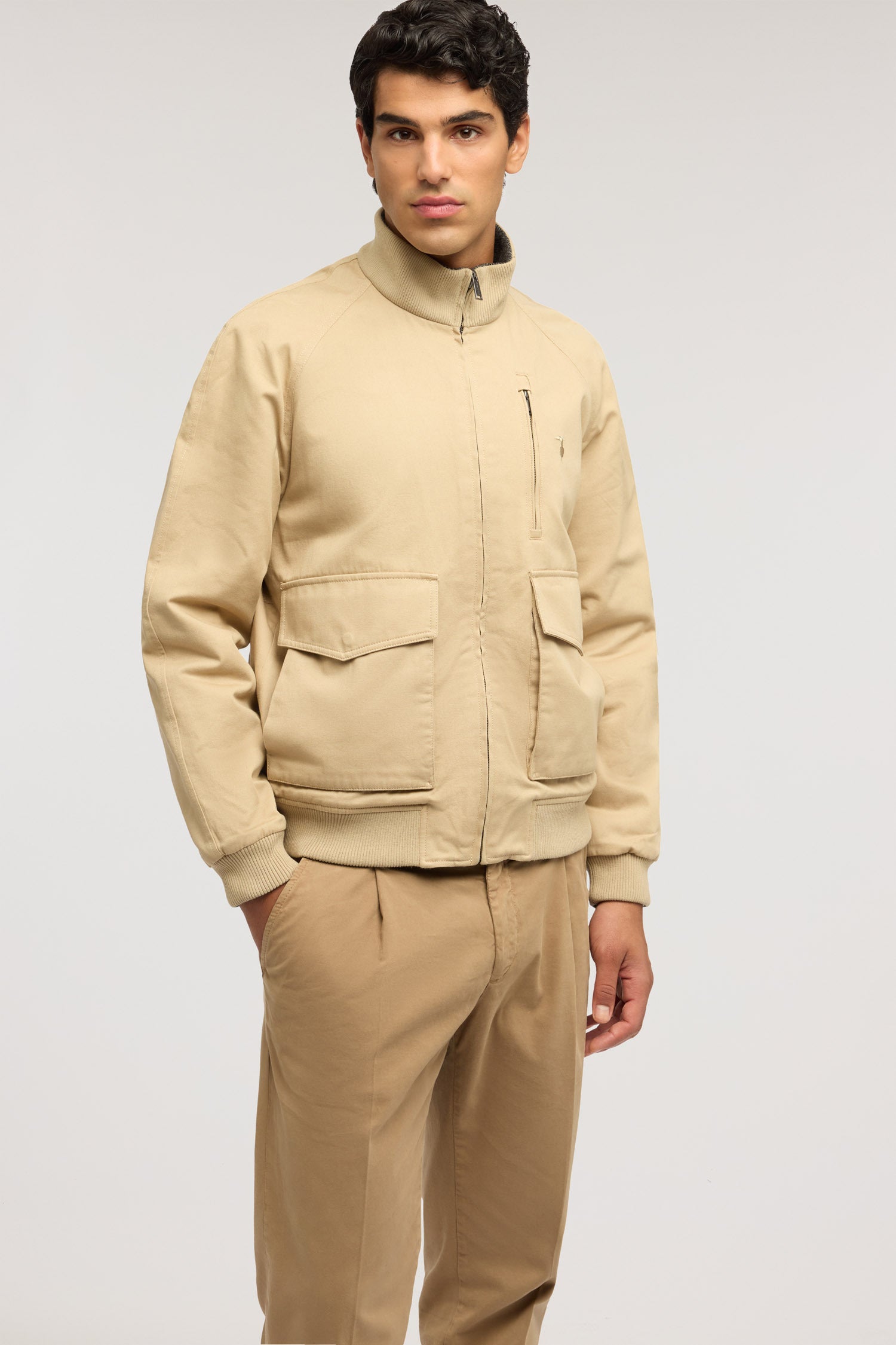 Bomber reversibile in gabardina 1|98e9887d1476bca6e7b9f956b421f76ad6ce6f9a724bd0226c6db908ac0e3cab