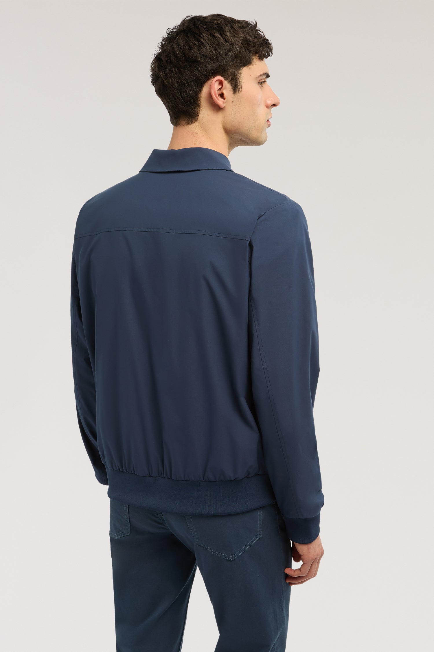 Giubbotto collo a camicia in microfibra 3|3c19c5ad9ece7d7e48cea0338629e07073a48aca58acca6c056718687a59aea2