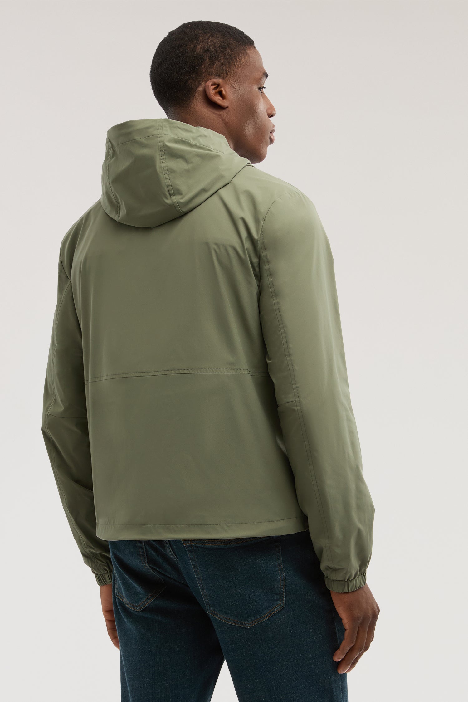 Giubbotto con cappuccio in microfibra 2|ad2ef5f2b7adc1dc183f0d56655d1989cbc7fee827e95666db28649ffdb6c771