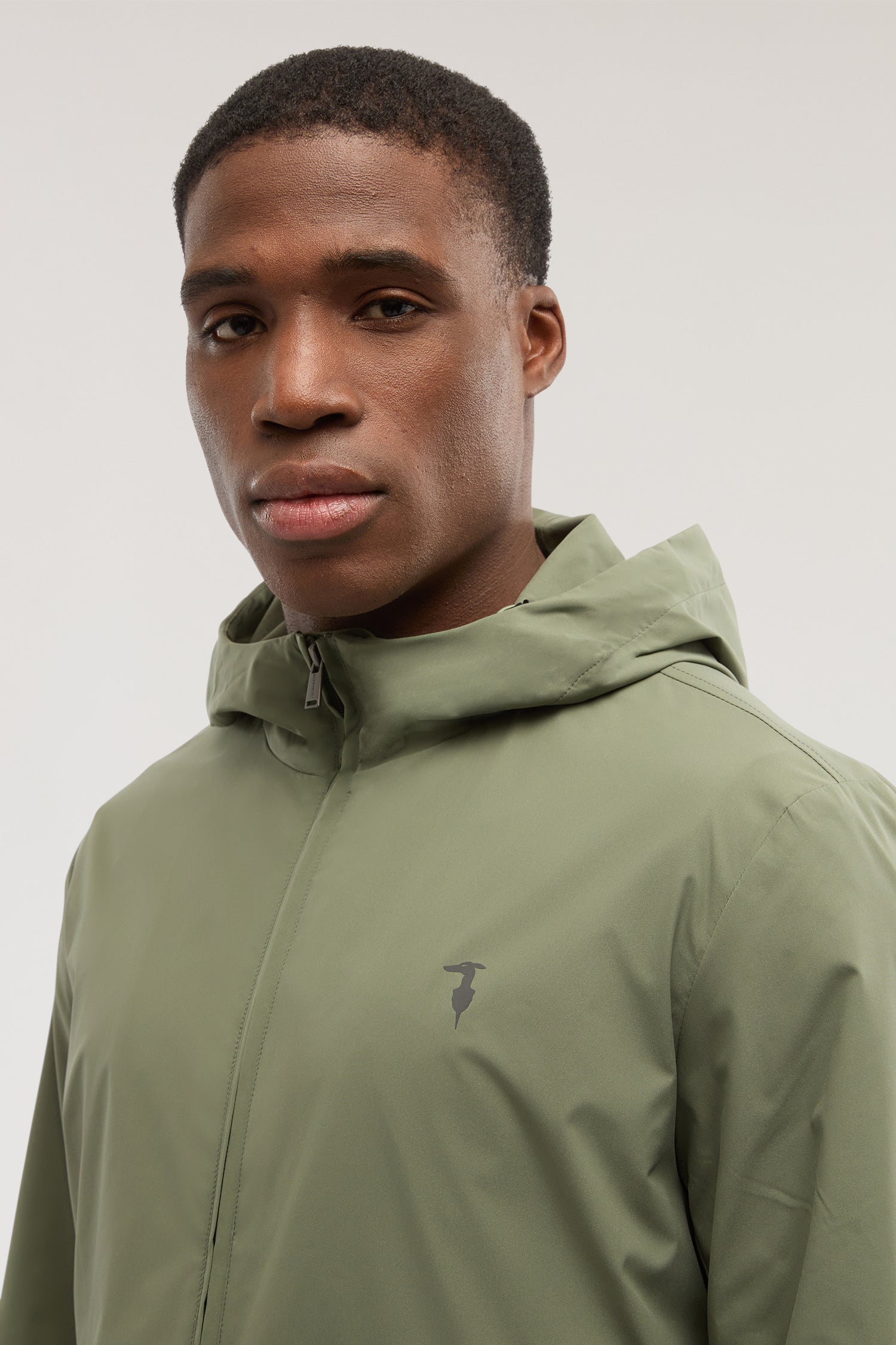 Giubbotto con cappuccio in microfibra 3|4ef695cfb3f74bef2ce8086e9ae71794db78451529252f51d78bdff9d030af75