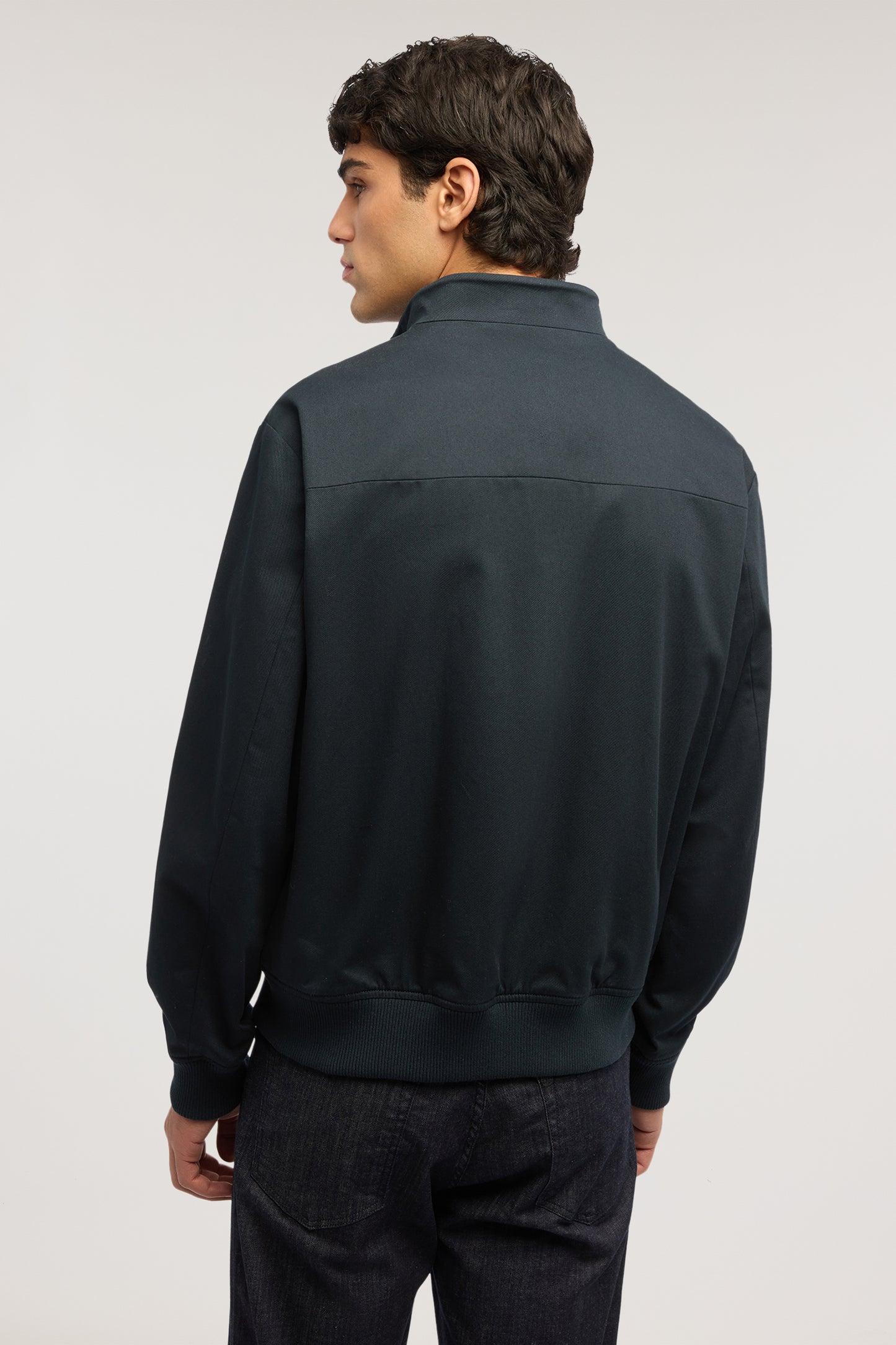 Bomber in gabardina di cotone 2|112b22646df3d965d19d07821aabaf00806b30a44973fe0602d9824d4cc0e6aa