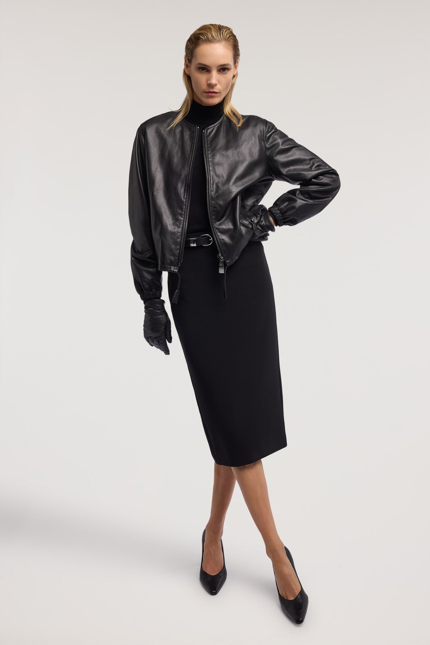Blouson in pelle 4|75dfd62fc8ba6960a21acea697468395bda731dfe2302a387d9d5fc36823a753