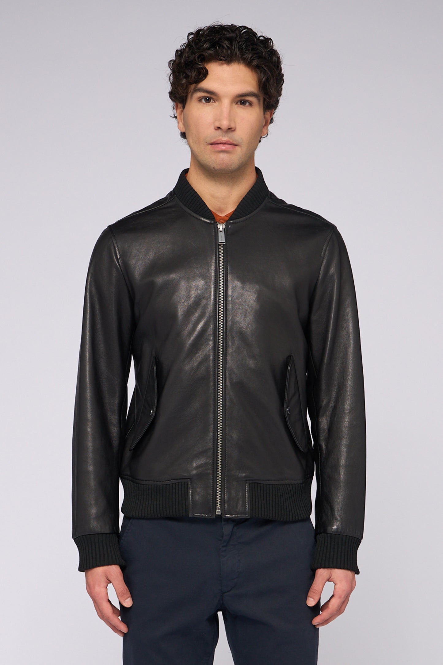 Bomber in pelle 1|58cf2bfc46dcc6f56f3402bad29c7b5bd57313d43b74c3a68283b790096808da