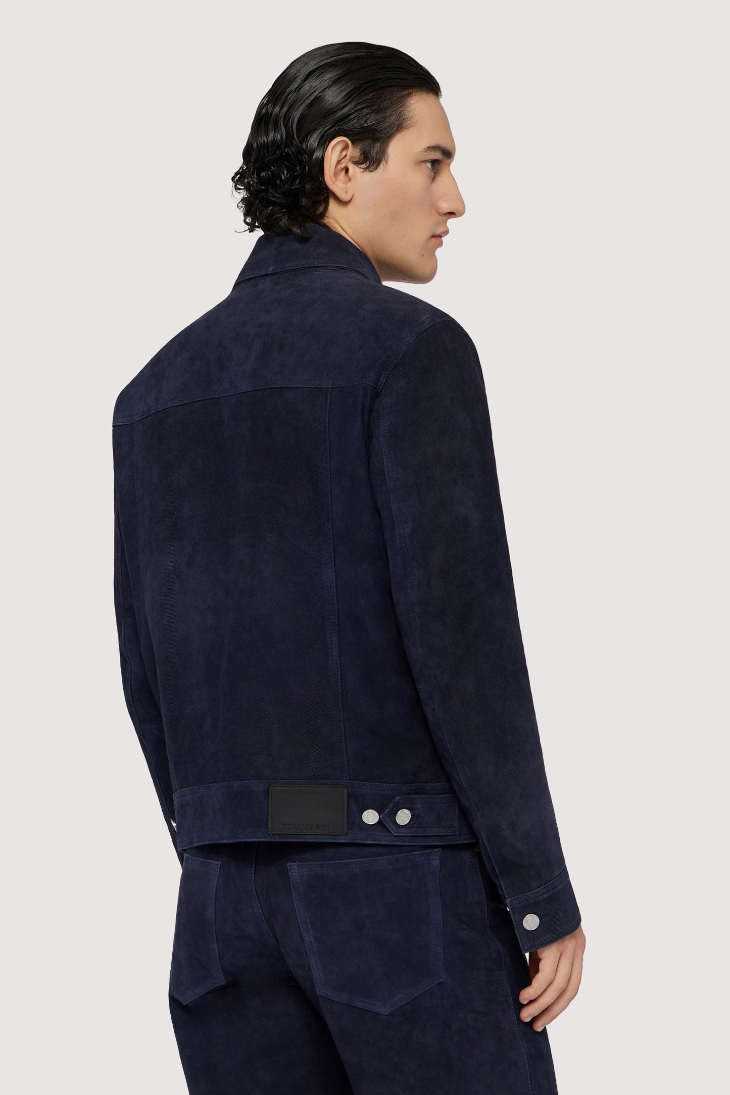 Giacca in pelle scamosciata effetto denim 2|36c07d2b08cca95e6f303e373e622bd184a86104aeb3a0b600845c37df264d4c