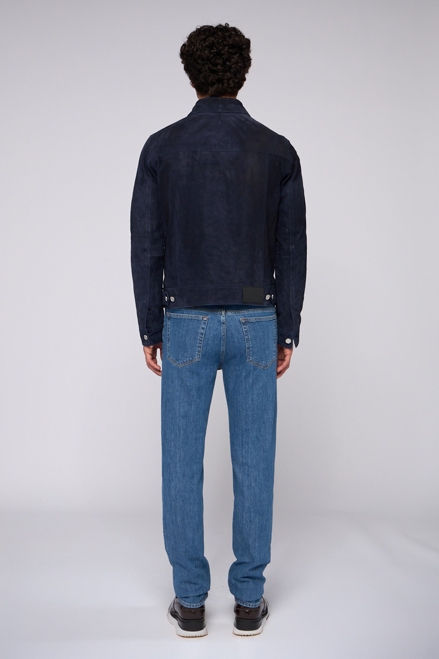 Giacca in pelle scamosciata effetto denim 2|36c07d2b08cca95e6f303e373e622bd184a86104aeb3a0b600845c37df264d4c