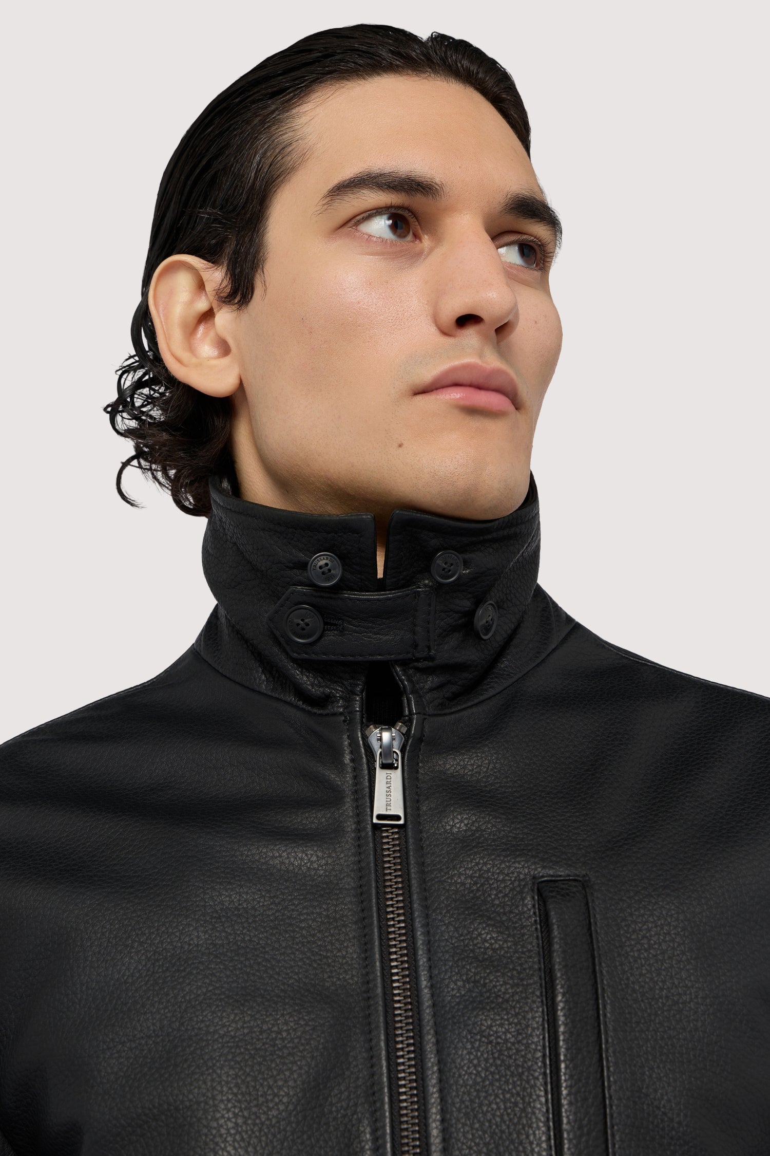 Giubbotto imbottito in pelle con colletto in shearling 3|82e6b7d5c62bfd29126fe924e78bd8834de451271f78e114a374d682ce7deb04