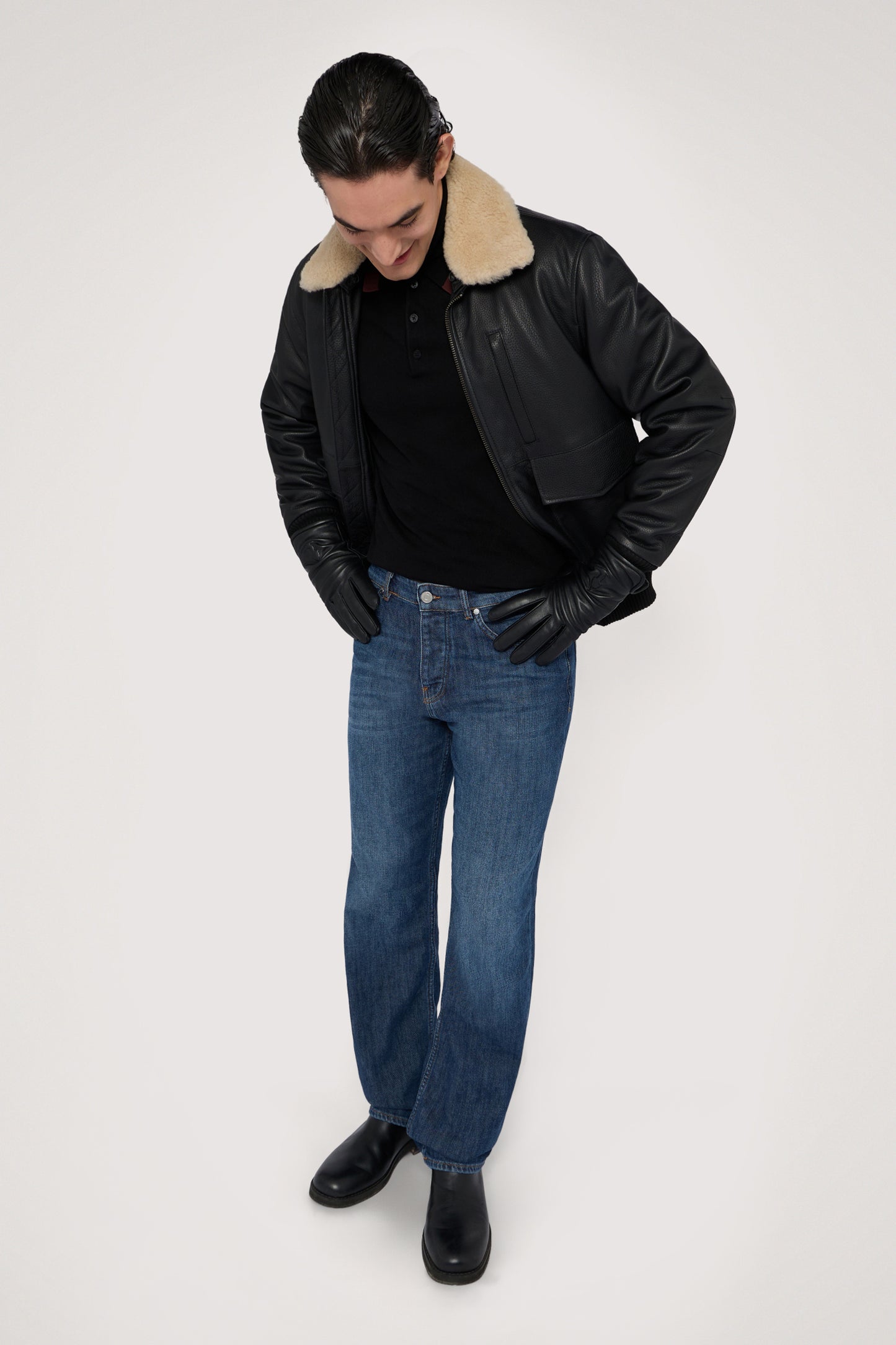 Giubbotto imbottito in pelle con colletto in shearling 4|d22eea0fc93bb0e2b06d8c8240f2a9311063e441de9ce32e0994eb7ae37c0699