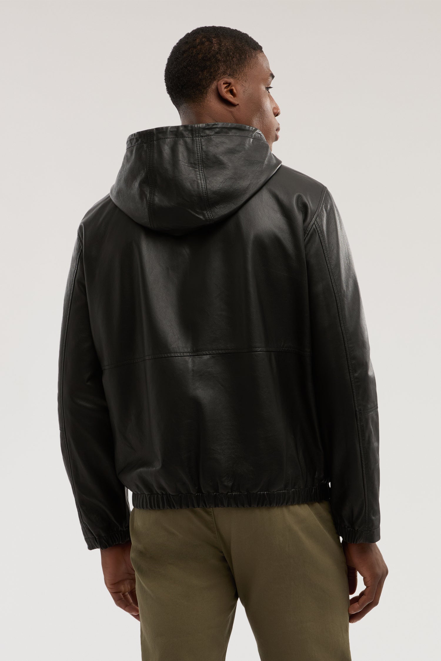 Giacca con cappuccio in pelle metal free 4|05f8c44e944b7dc4f7a45c080337544b2eb7496d8f1e147b33c050596d810821