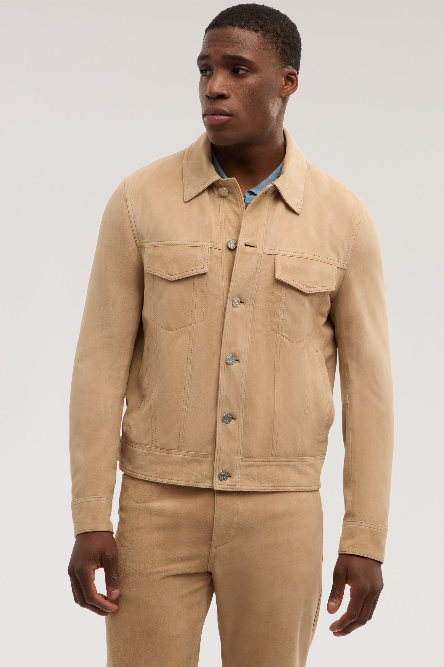 Giacca in suede modello denim 1|542bf7b28566b1a82ff21a613ef3b7b2d4d0e027935ca9ee77043a5526c538db