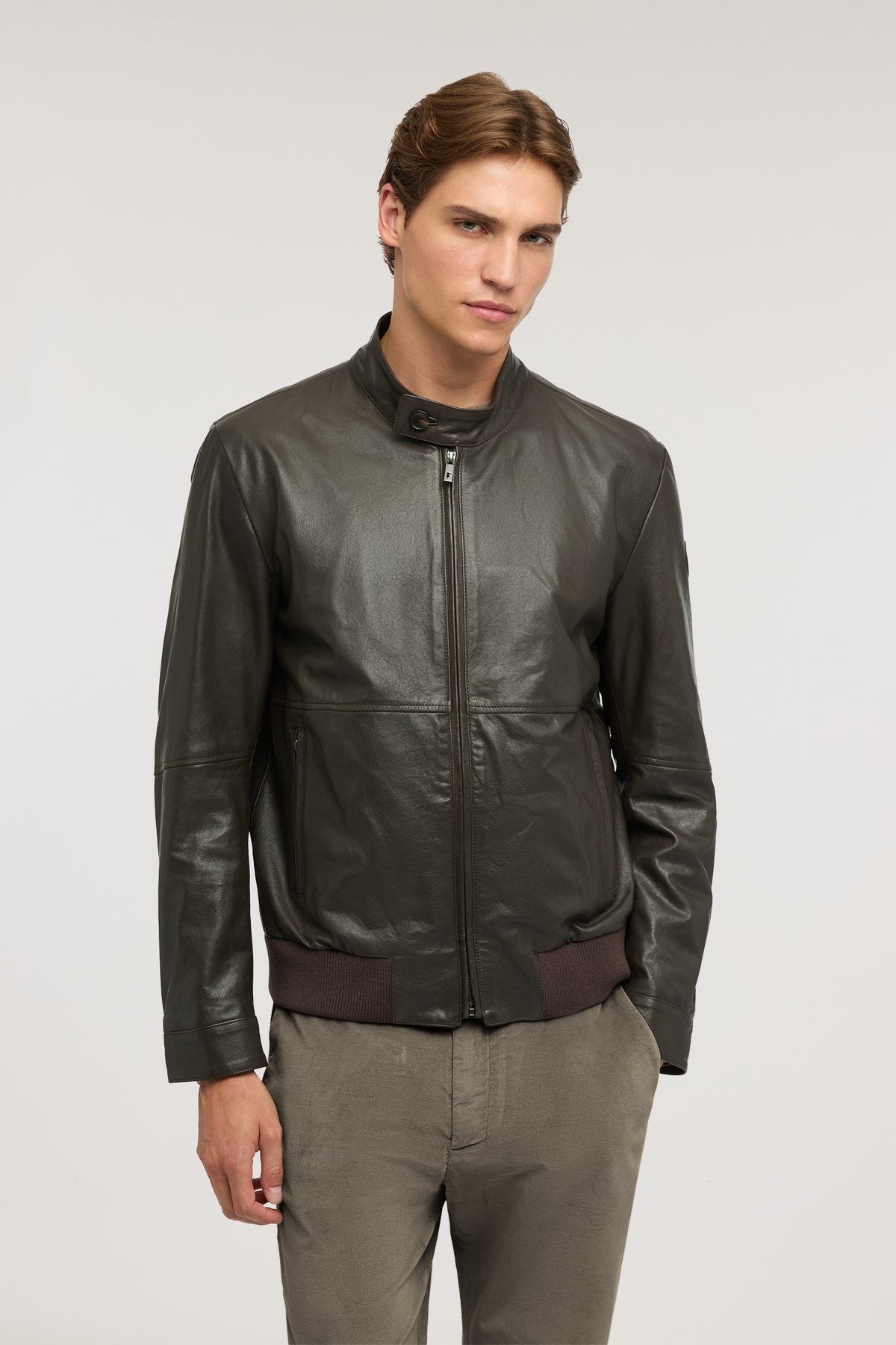 Giacca in vera pelle con patch levriero 1|ea7da5ecd0b92c870979279ce4e7d37986a5a8590cafe03e23f68be60be98bcf