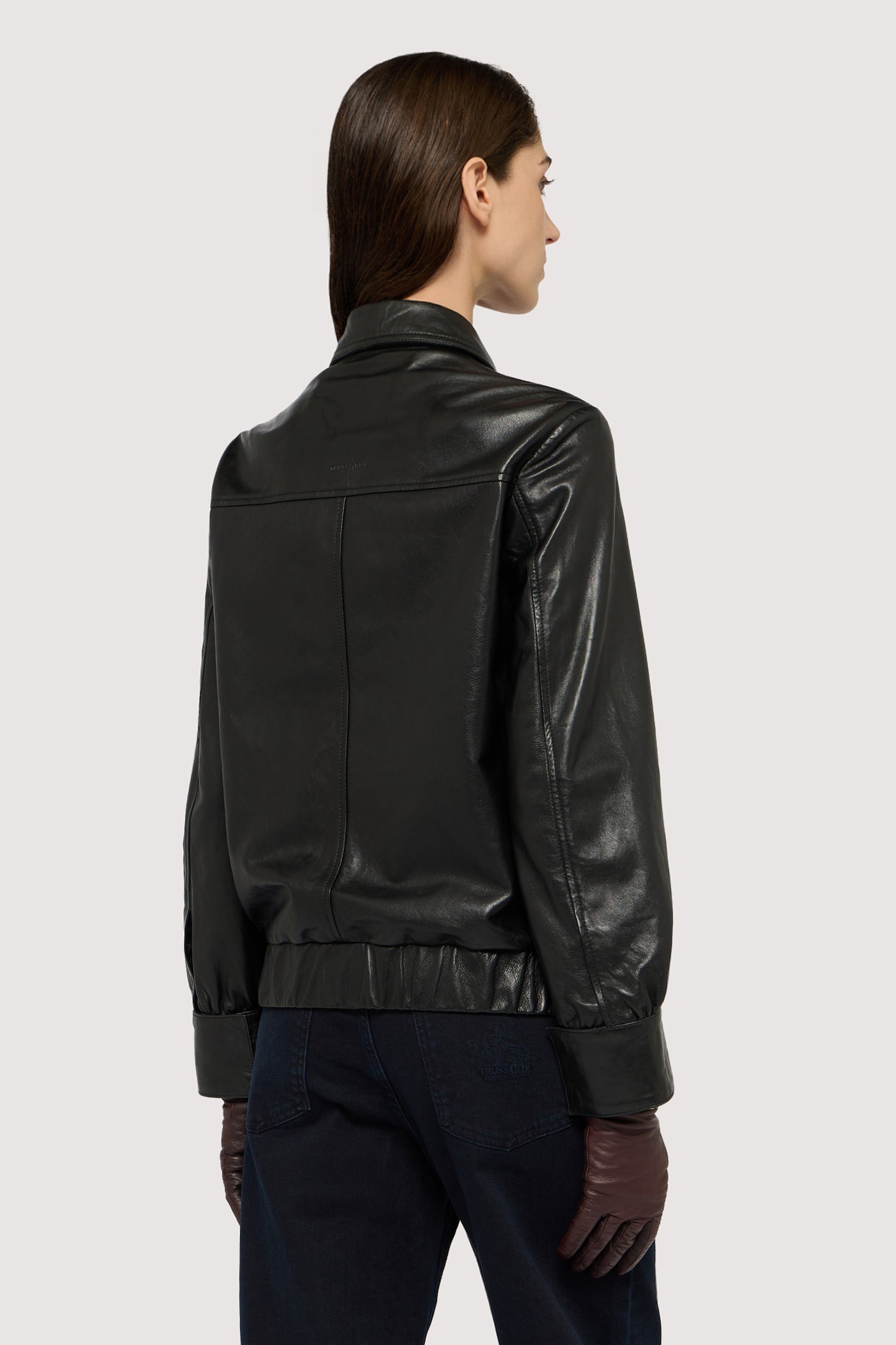 Blouson in pelle 2|5e348b24ff39498472a5f86272fea4844f80dfb5d8a316fc4c50b77a686872aa