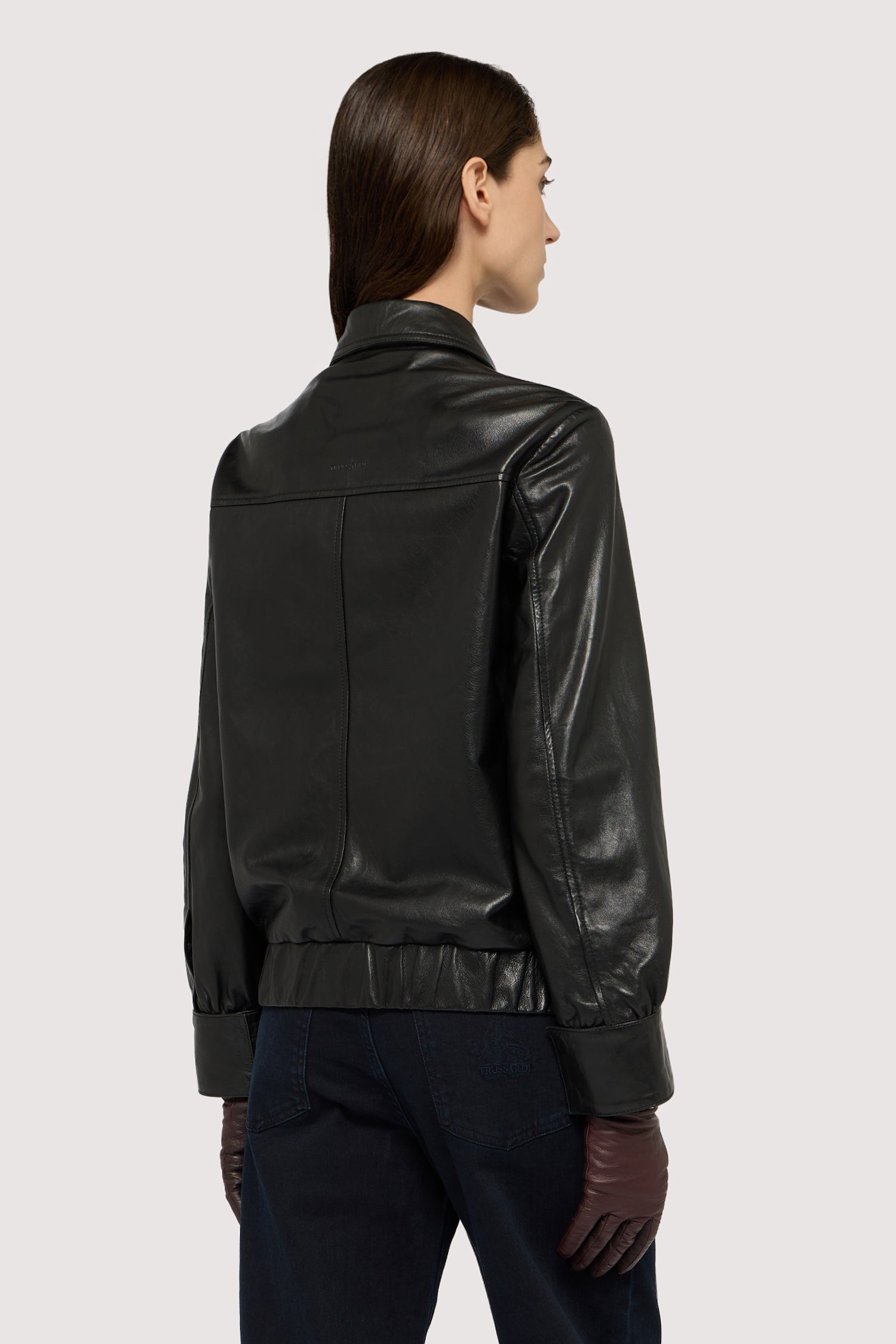 Blouson in pelle 2|5e348b24ff39498472a5f86272fea4844f80dfb5d8a316fc4c50b77a686872aa