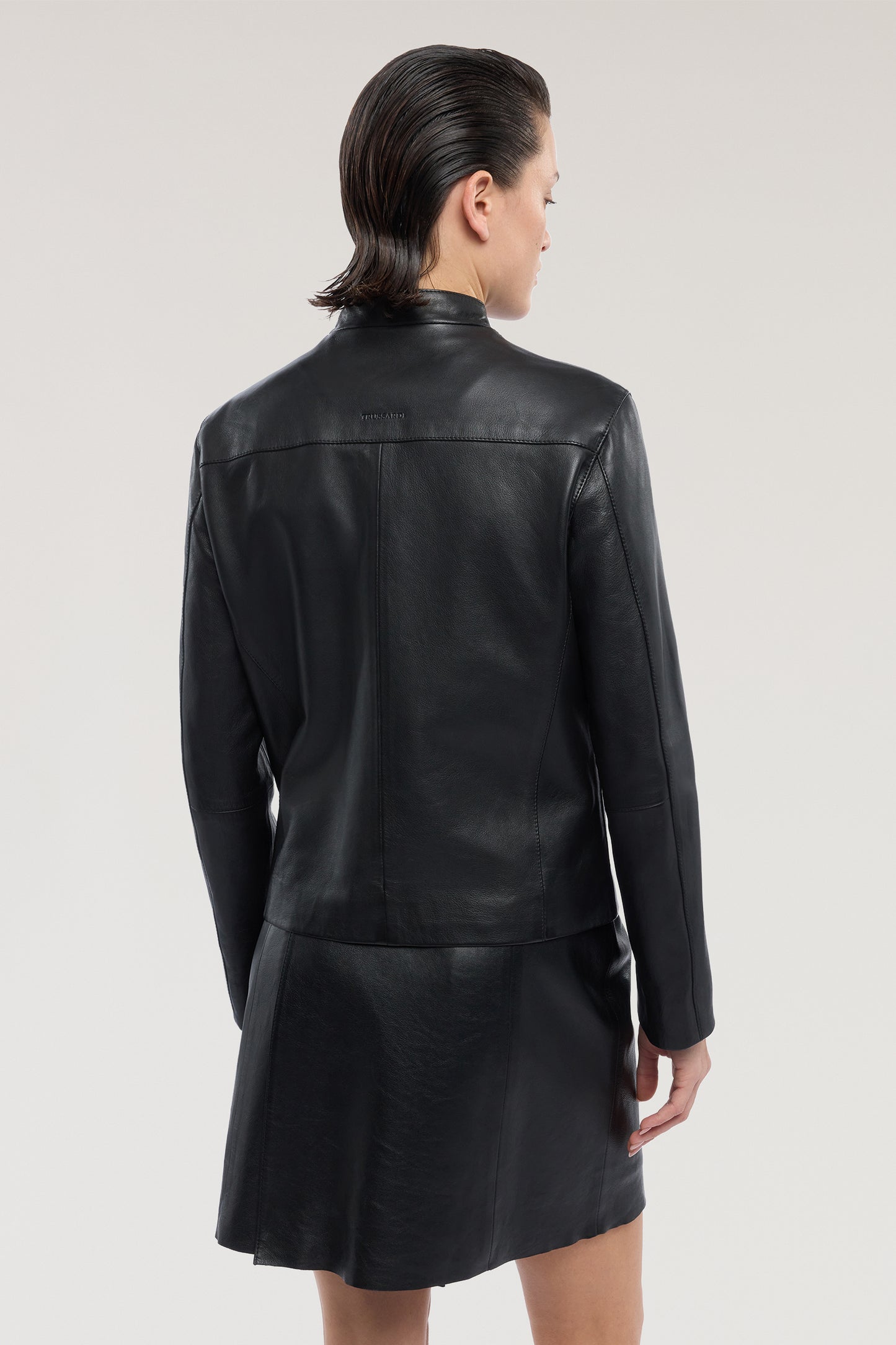 Giacca biker in pelle 2|4df80d538517ee9eeed4c81ead4053a92469ee794fd3c1612290a37cd49cabe1
