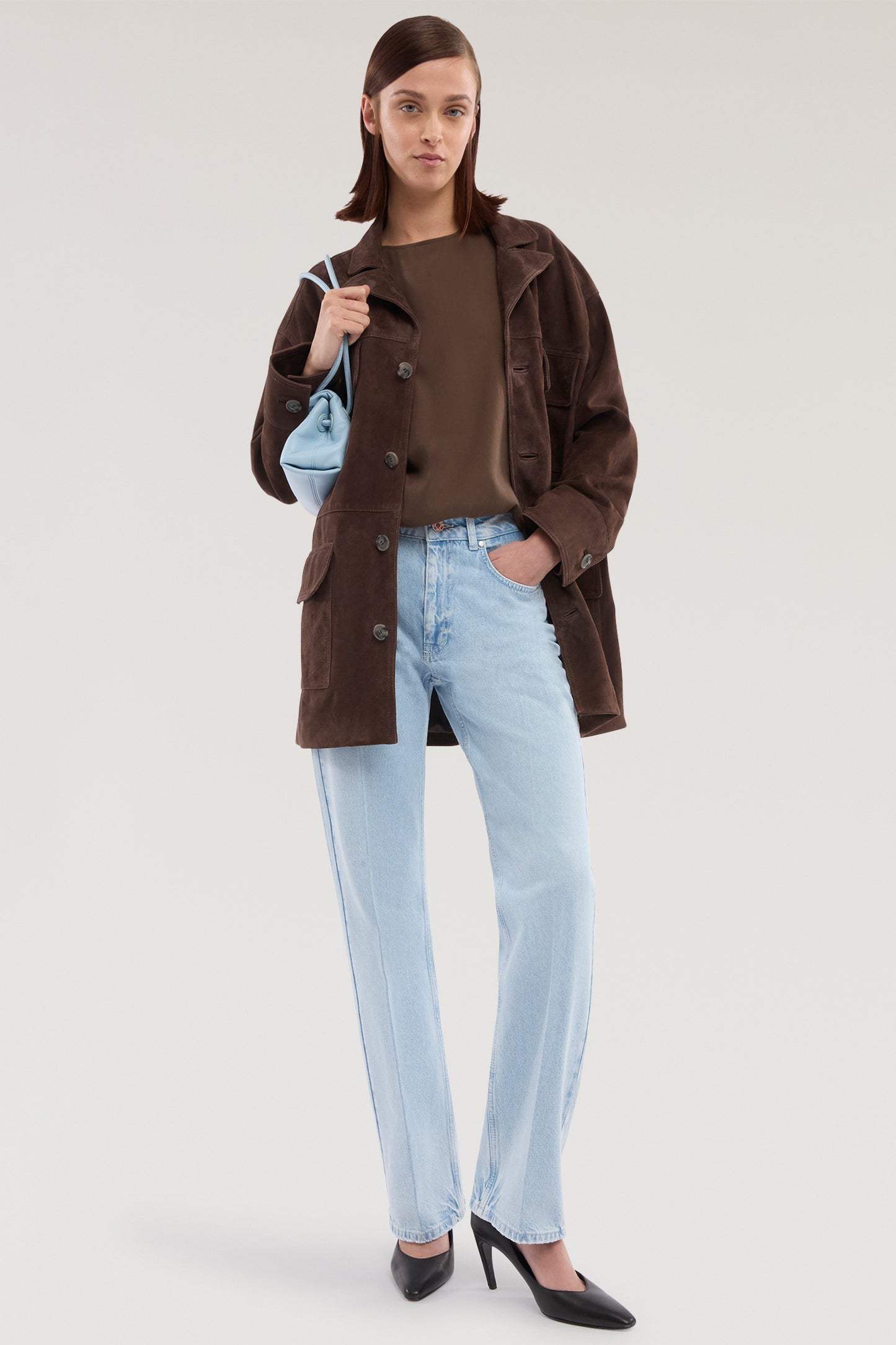 Giacca con tasche in suede 4|cc0781d476b76449da5b9beef5ab8b9b90ca89017702acc7353d0529ad3b9d72